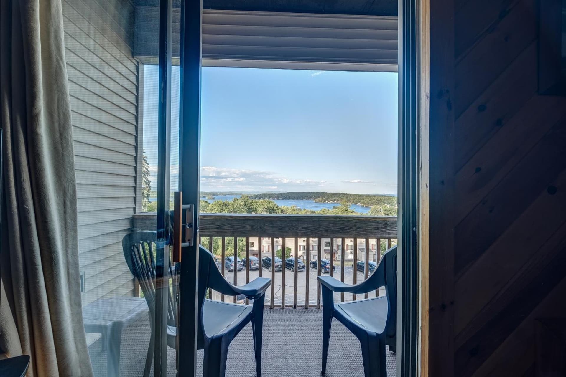 Village of Winnipesaukee by CoolVacay interior in Laconia, NH — gallery photo 2