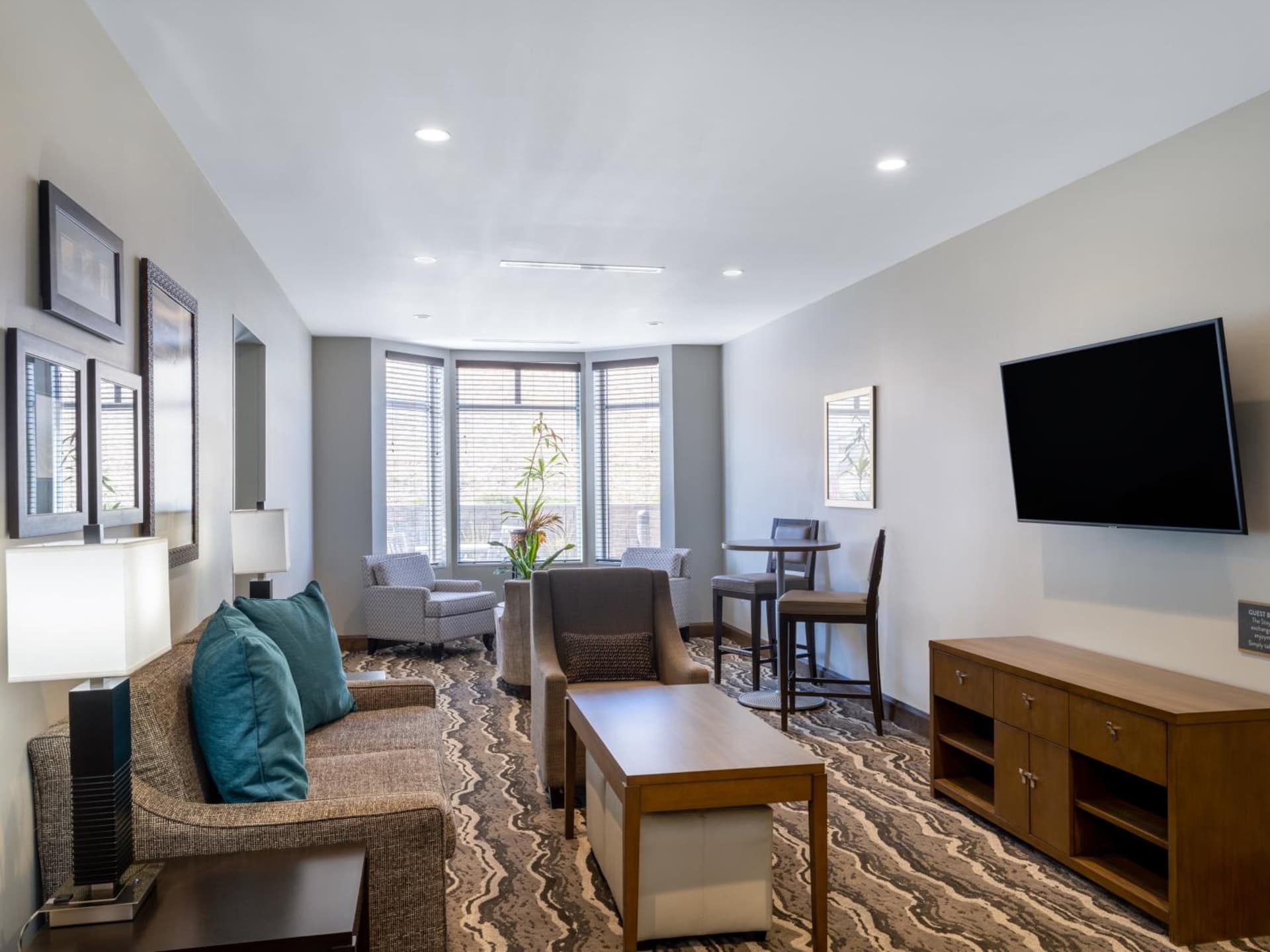 Staybridge Suites - Sioux City Southeast by IHG gallery photo in Sioux City, IA — image 56