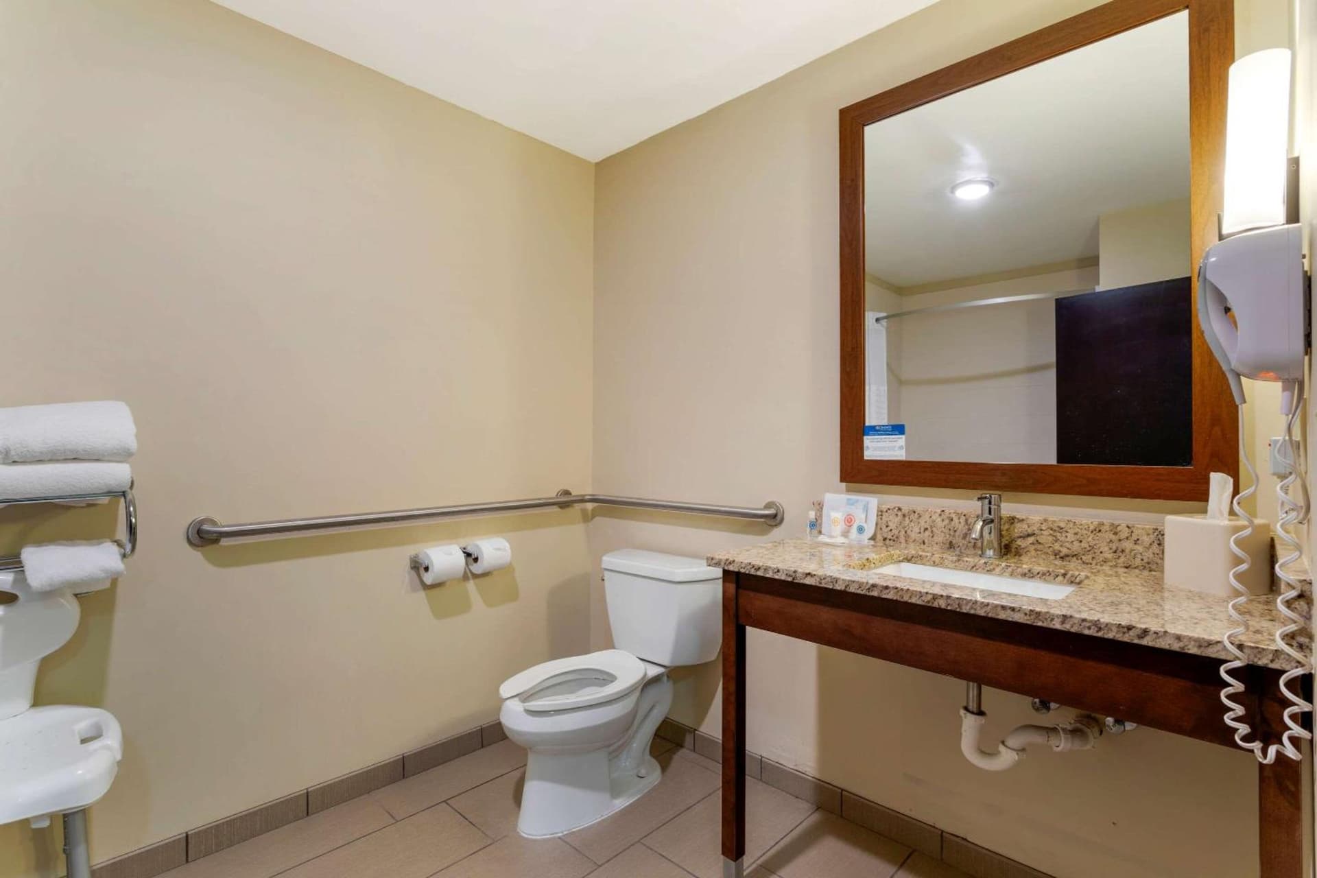 Comfort Suites Kingsport South gallery photo in Kingsport, TN — image 4