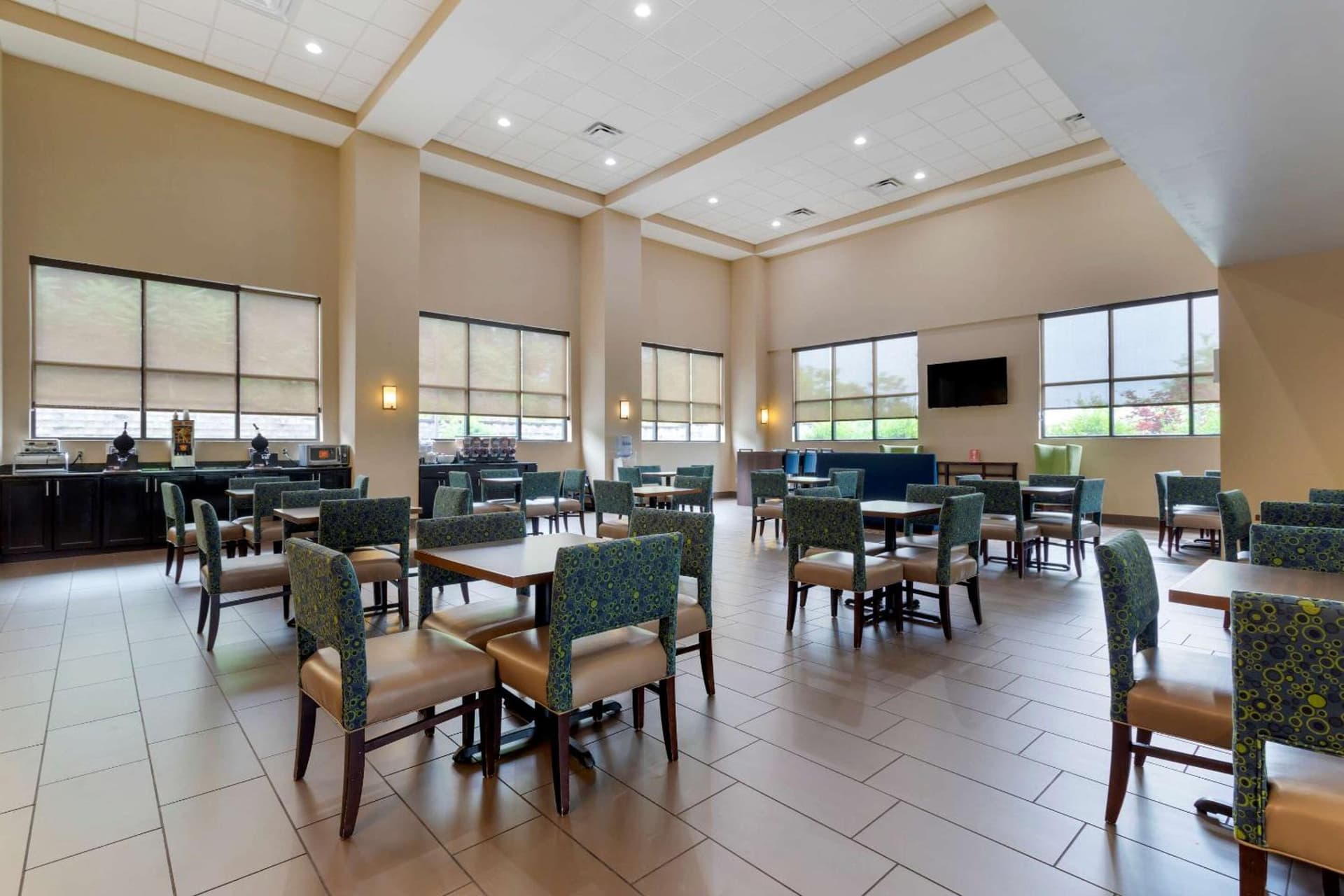 Comfort Suites Kingsport South gallery photo in Kingsport, TN — image 25