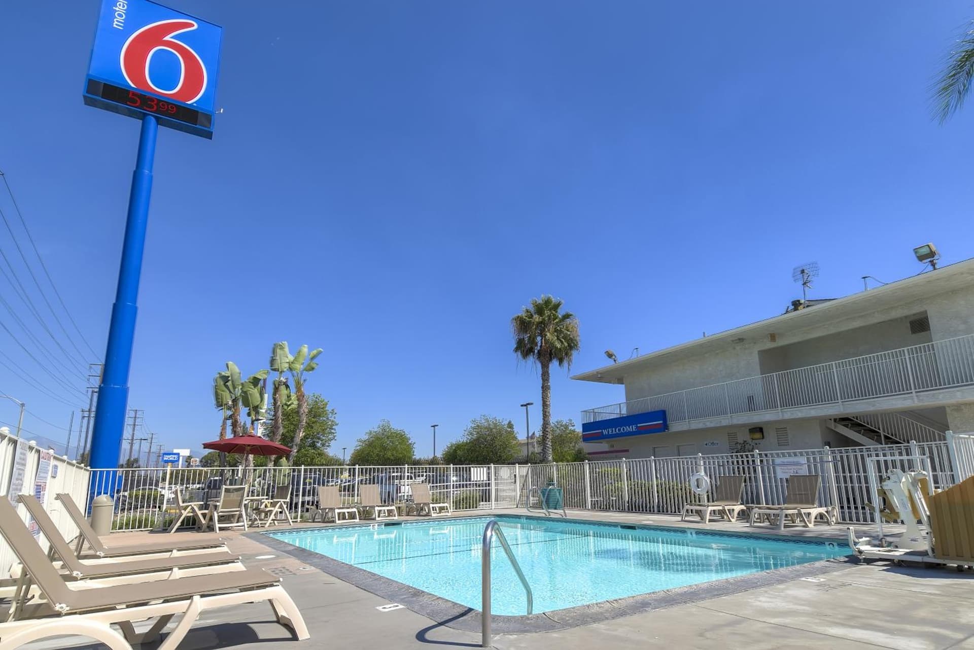 Motel 6-San Bernardino, CA - South gallery photo in San Bernardino, CA — image 18