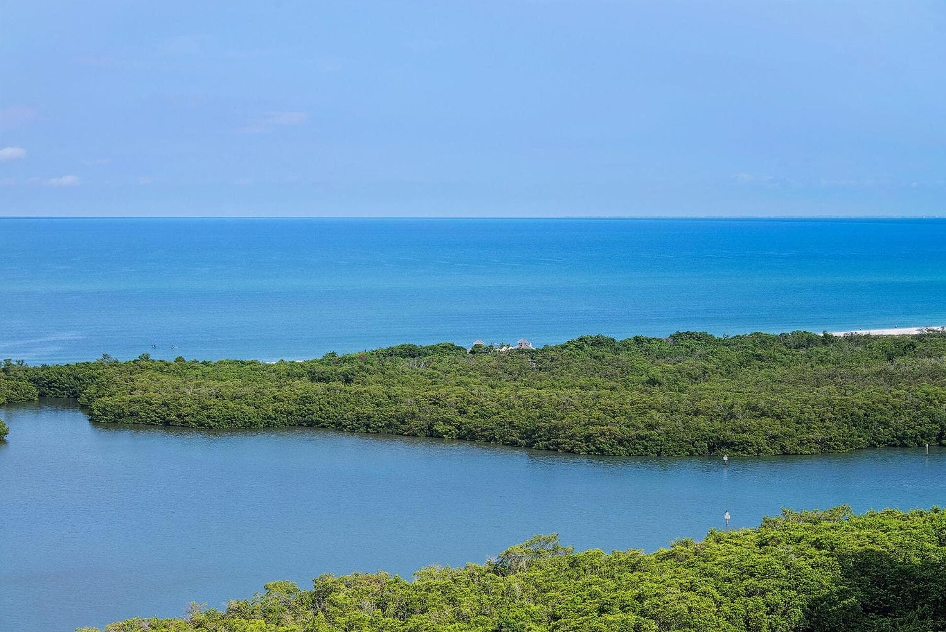 Naples Grande Beach Resort gallery photo in Naples, FL — image 40