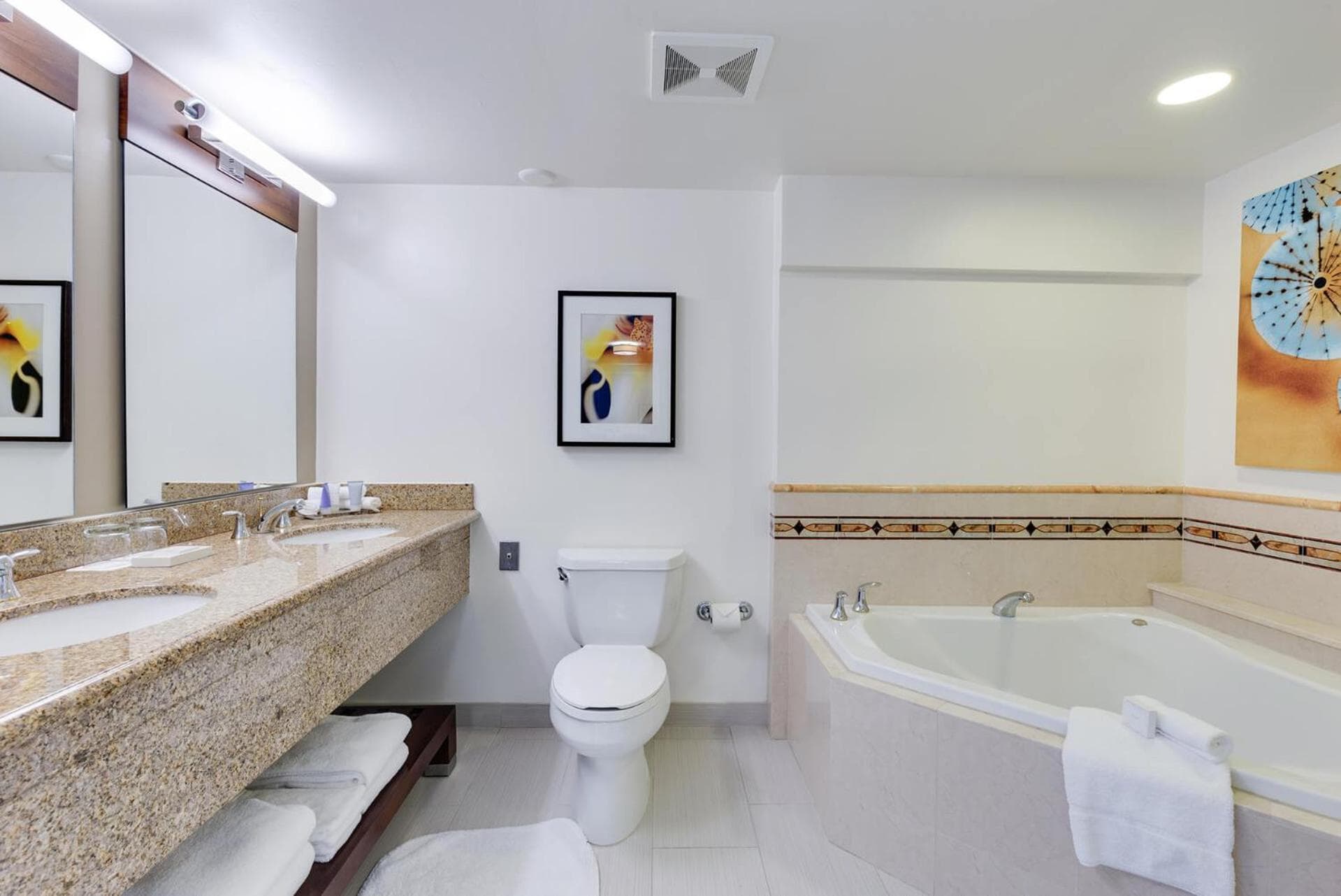 Naples Grande Beach Resort gallery photo in Naples, FL — image 59