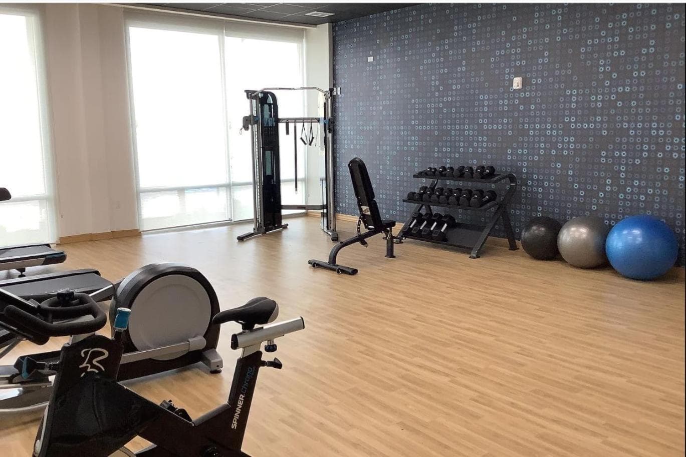 La Quinta Inn & Suites by Wyndham Corpus Christi Southeast gallery photo in Corpus Christi, TX — image 18