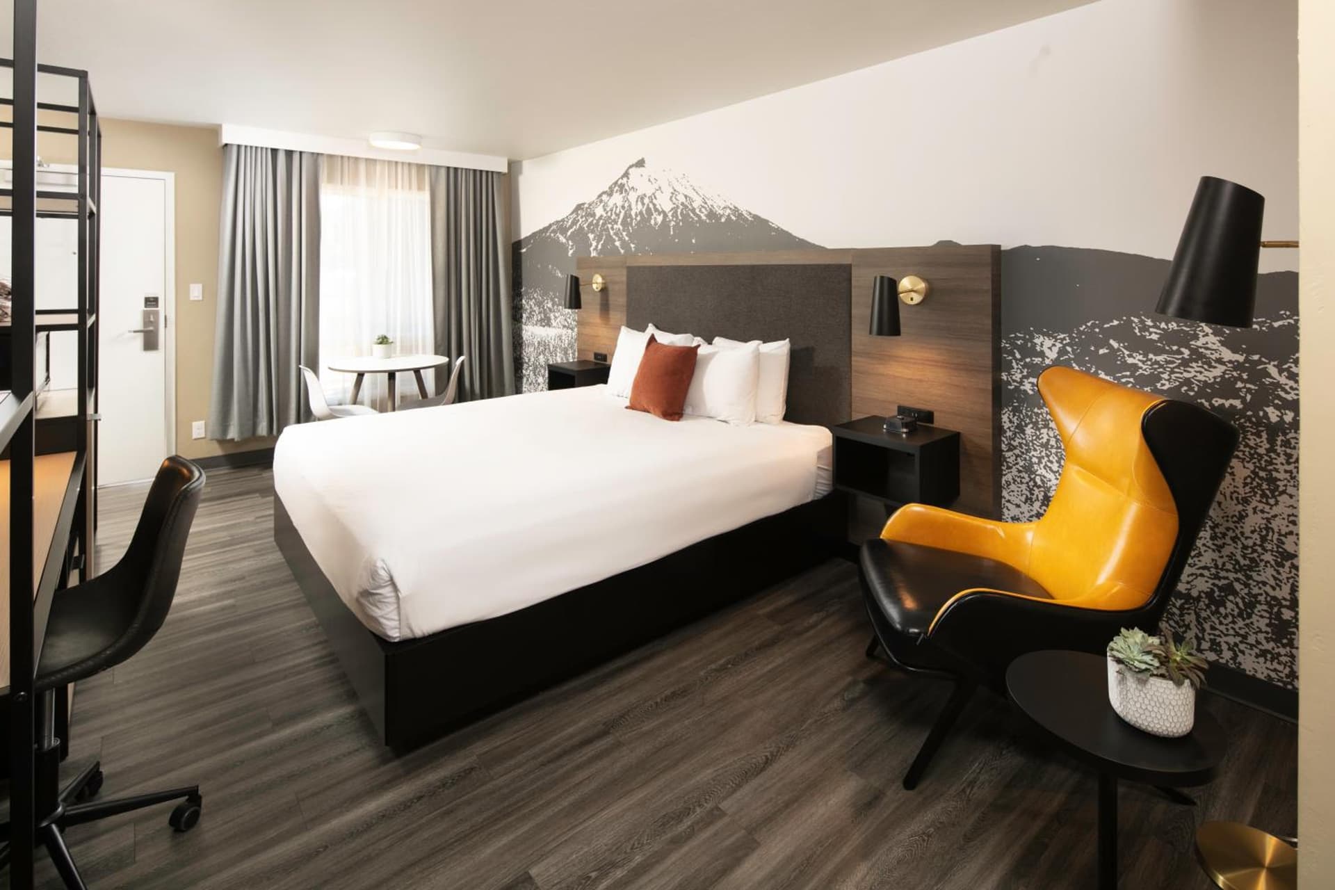 Waypoint Hotel gallery photo in Bend, OR — image 47
