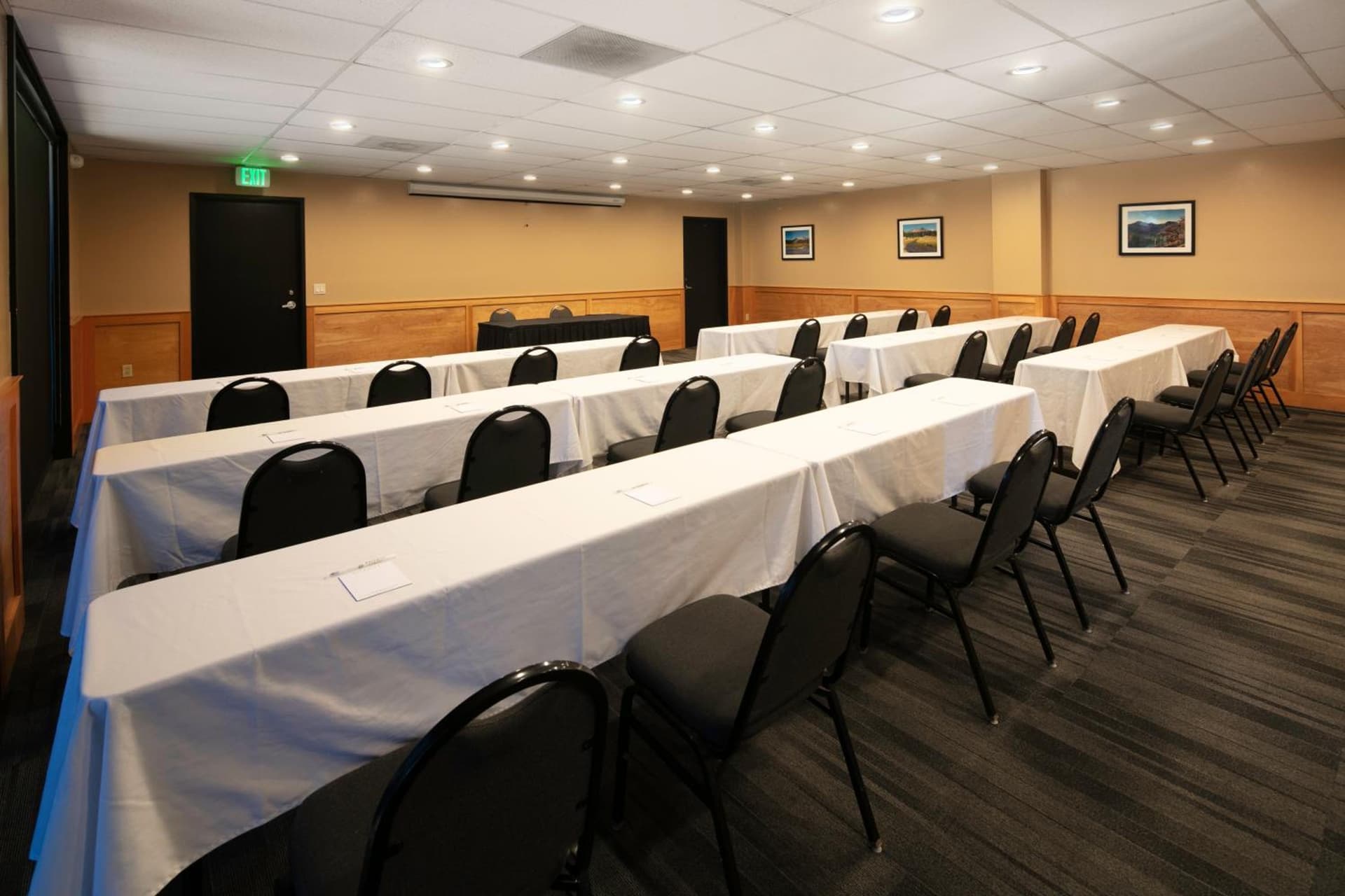 Waypoint Hotel gallery photo in Bend, OR — image 69