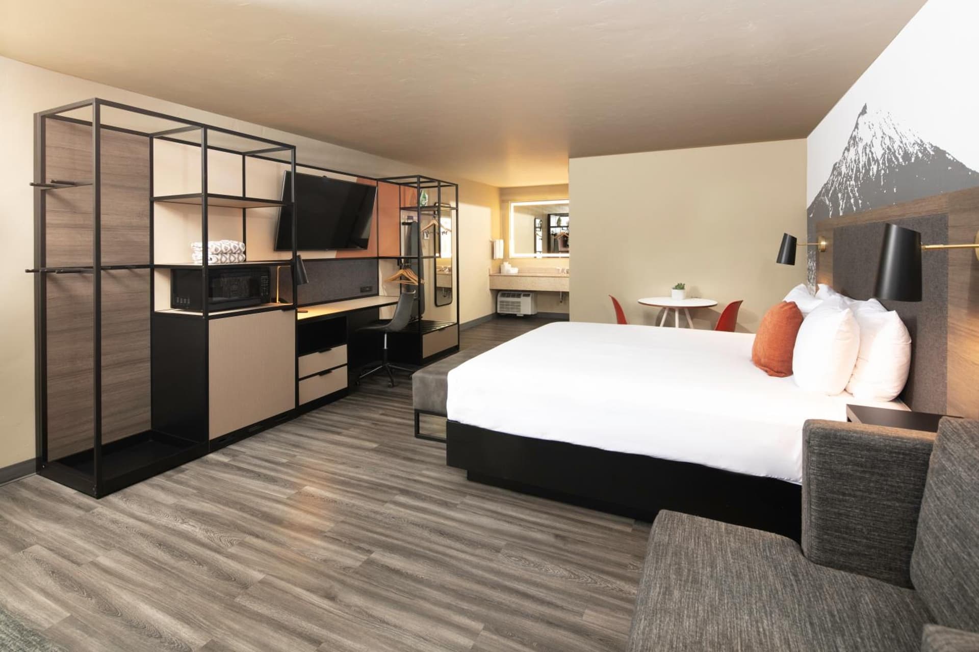 Waypoint Hotel property views in Bend, OR — gallery photo 3