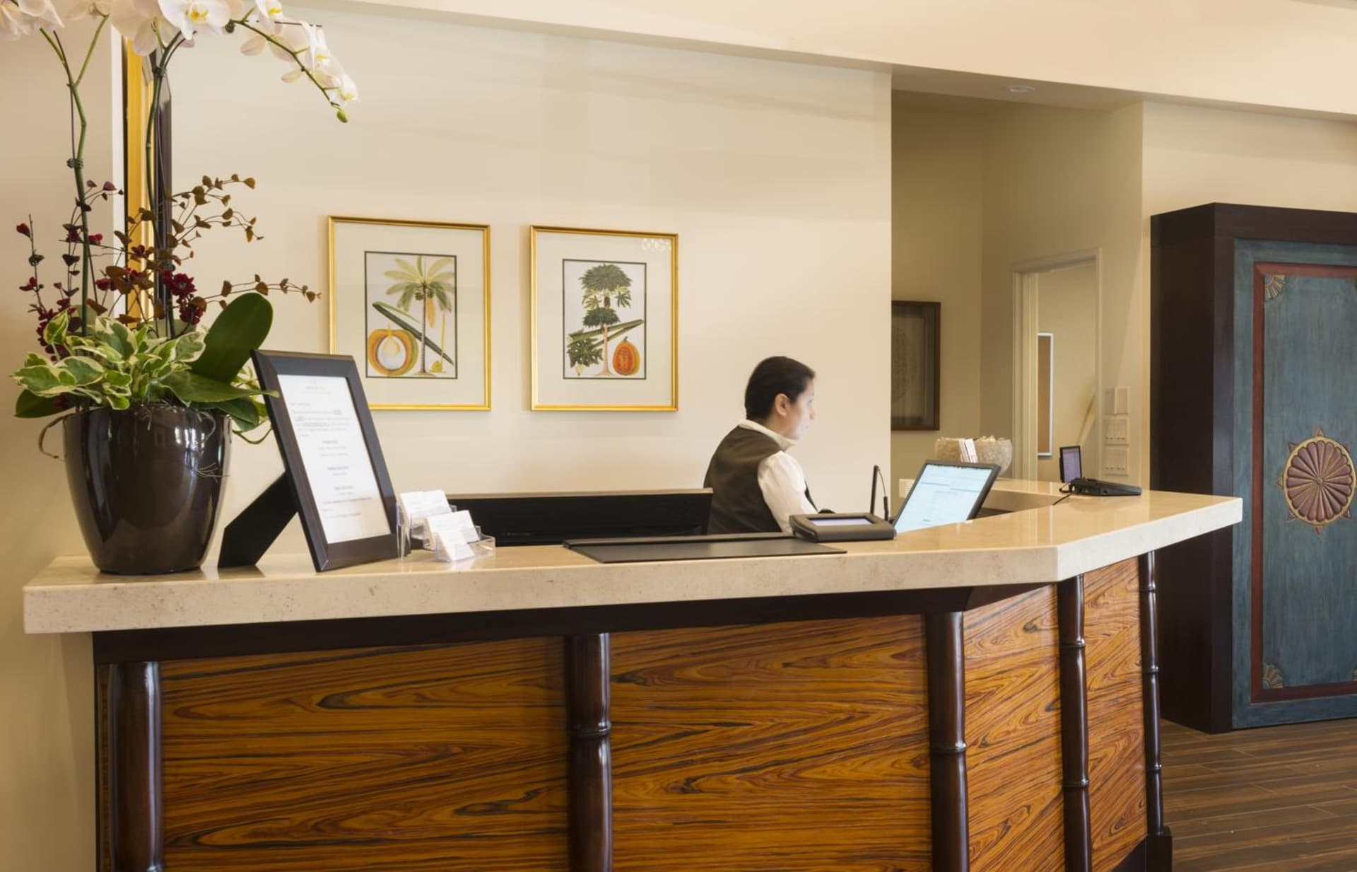 Ayres Hotel Orange gallery photo in Anaheim, CA — image 6