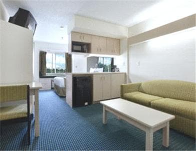 Microtel Inn & Suites by Wyndham Statesville property views in Statesville, NC — gallery photo 3