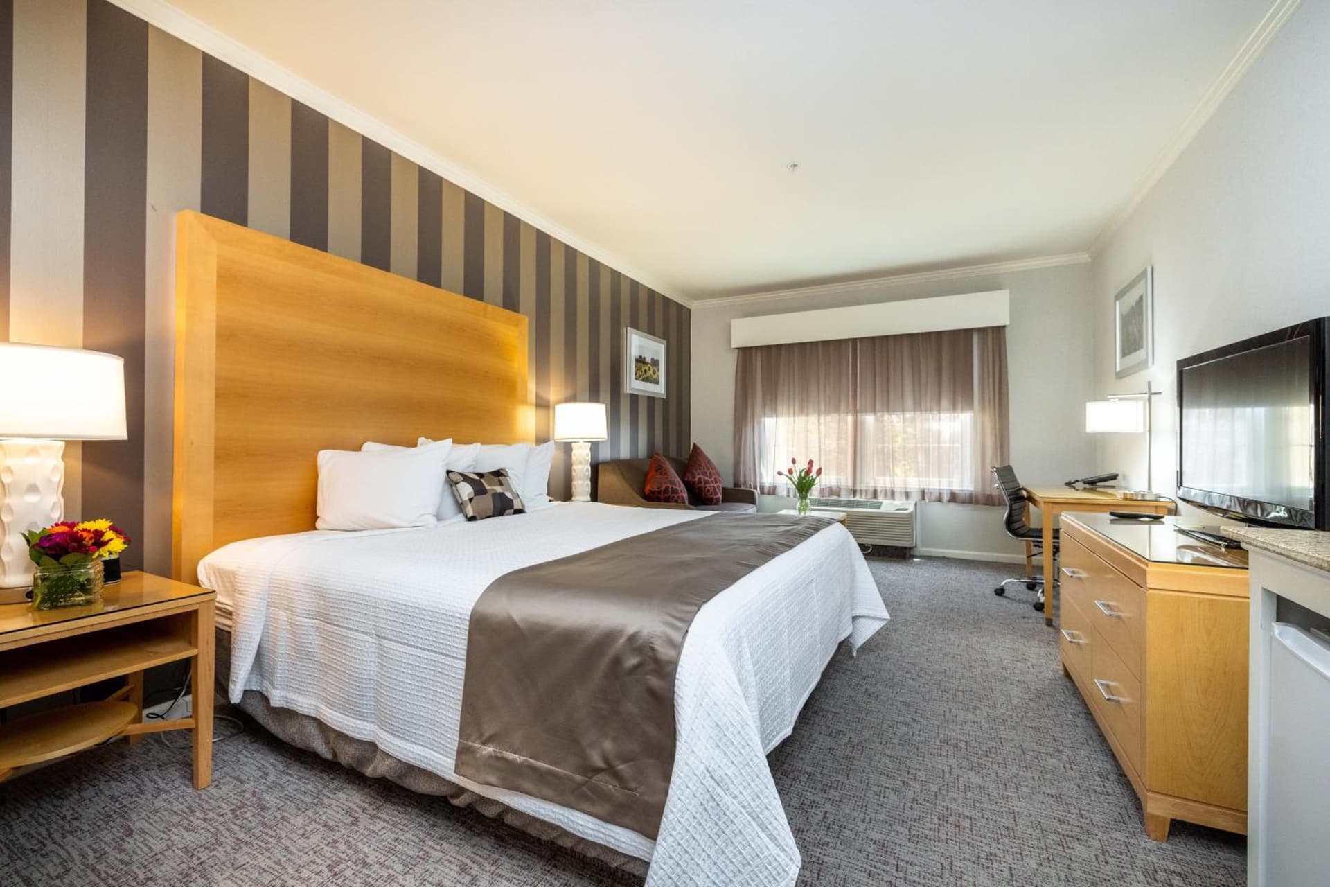 Best Western Plus Dixon Davis gallery photo in Dixon, CA — image 31