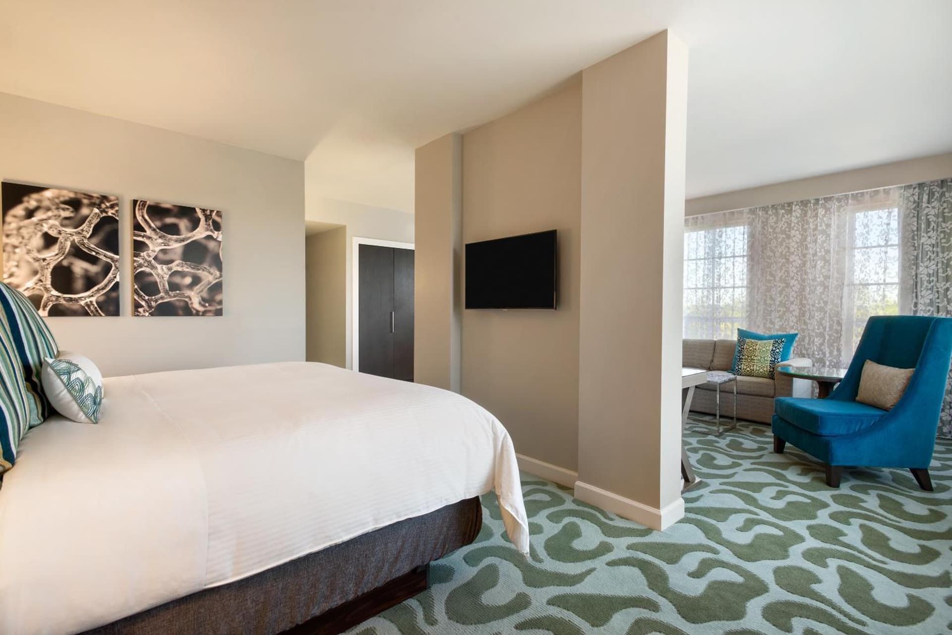 Wyndham Grand Jupiter at Harbourside Place gallery photo in Jupiter, FL — image 104
