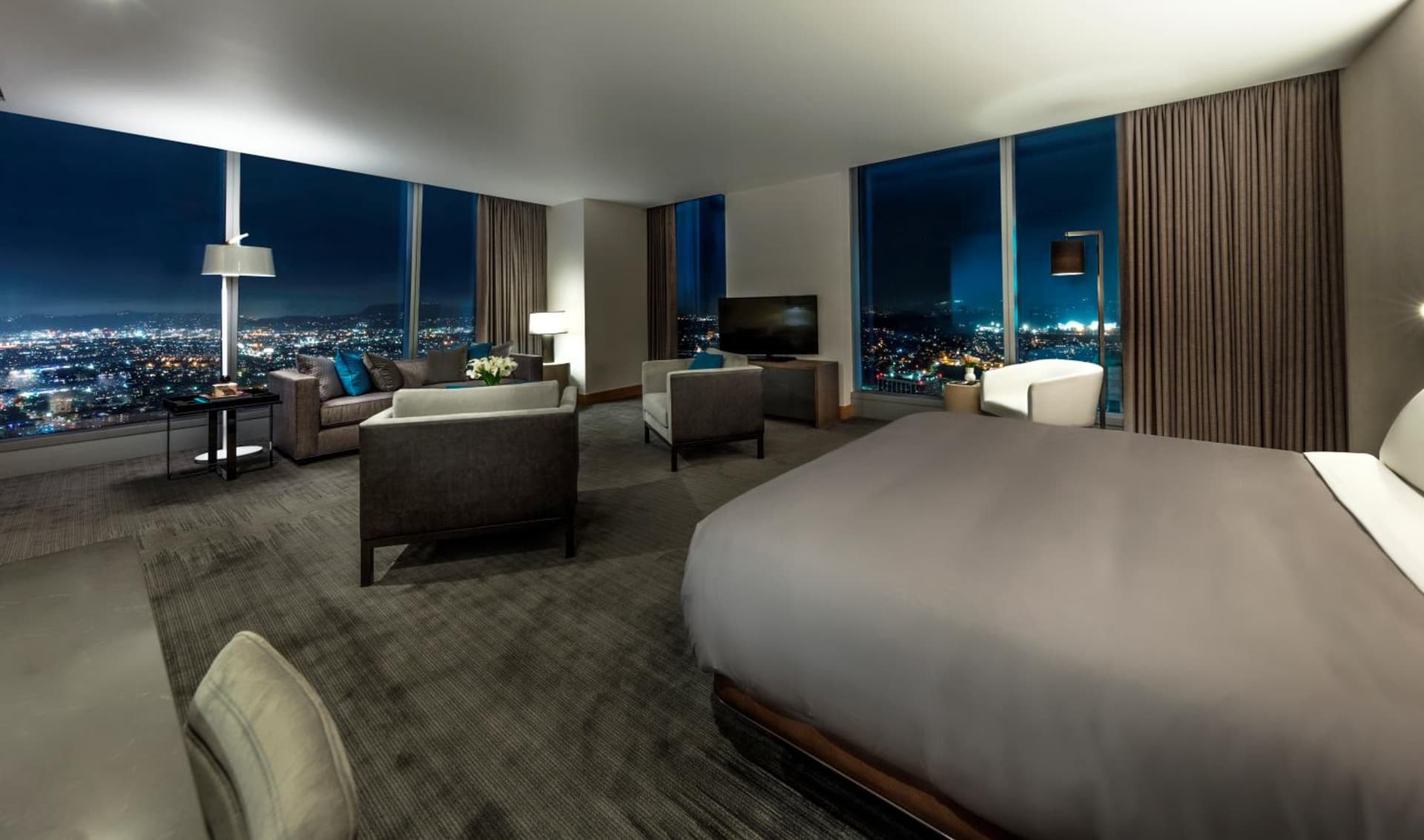 InterContinental - Los Angeles Downtown by IHG gallery photo in Los Angeles, CA — image 58