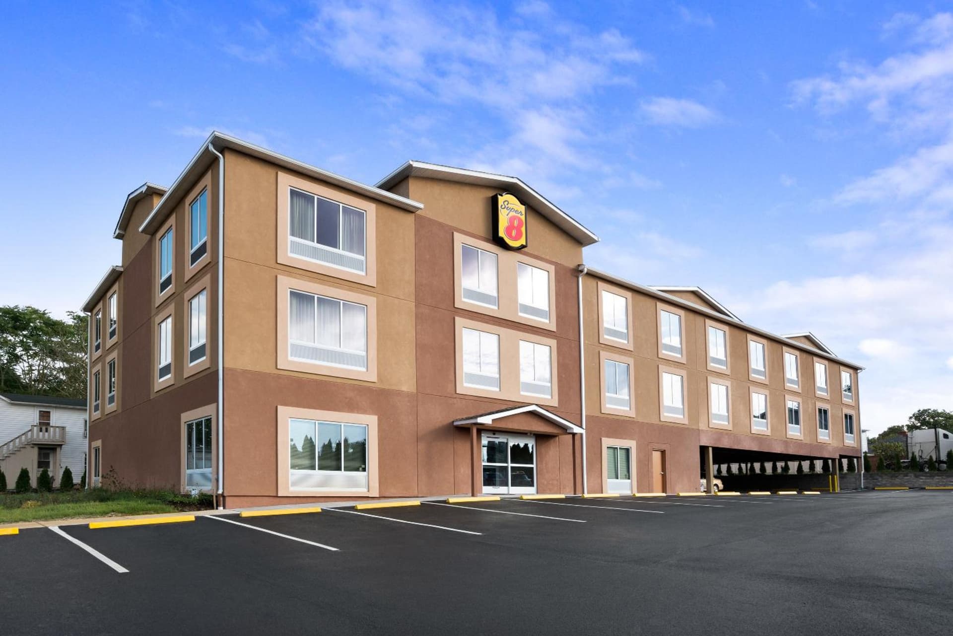 Super 8 by Wyndham Hershey Chocolate Avenue gallery photo in Hershey, PA — image 23