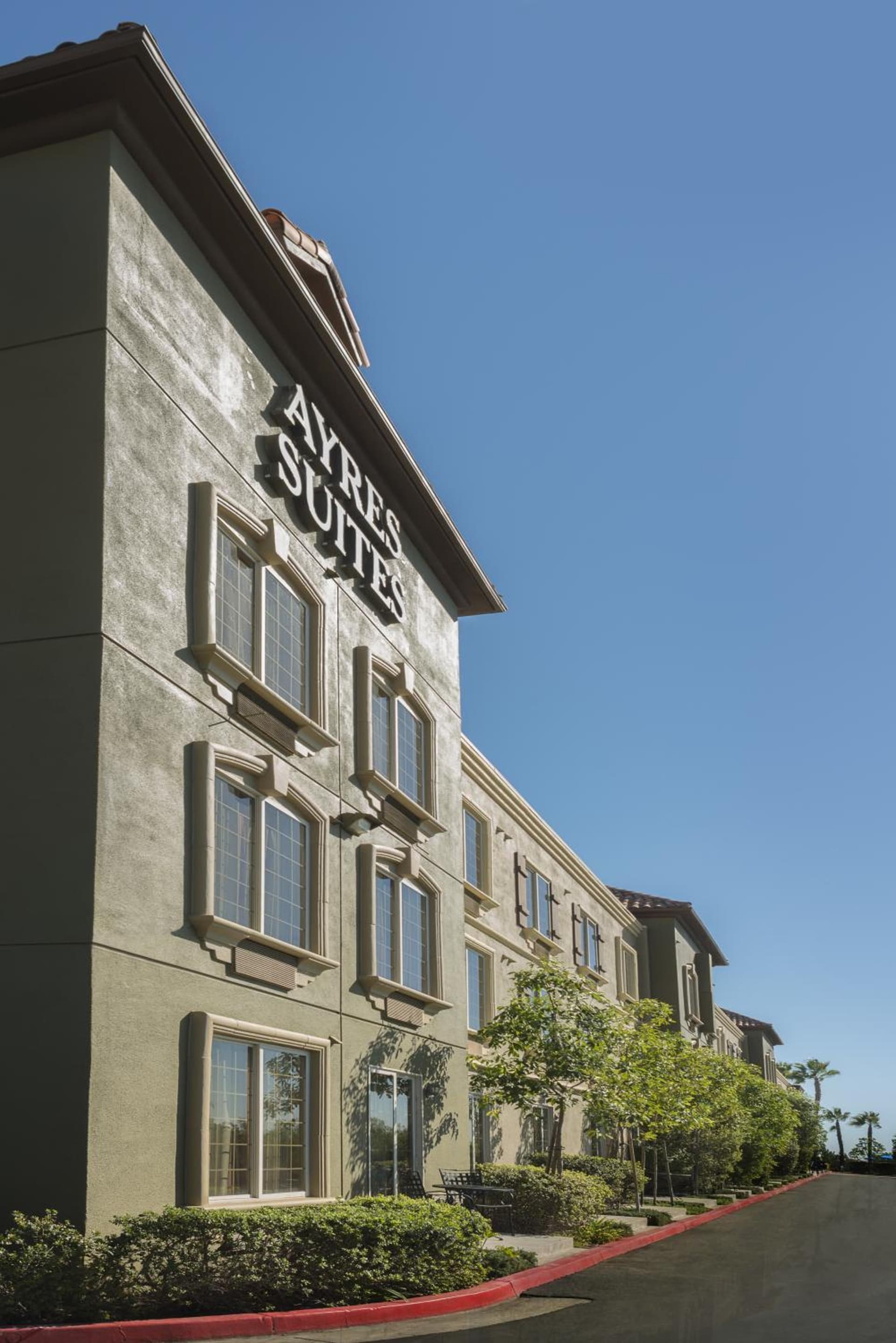 Ayres Suites Mission Viejo - Lake Forest gallery photo in Mission Viejo, CA — image 26