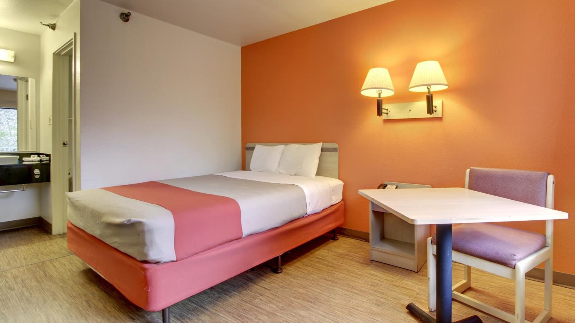 Motel 6-Des Moines, IA - North gallery photo in Des Moines, IA — image 52