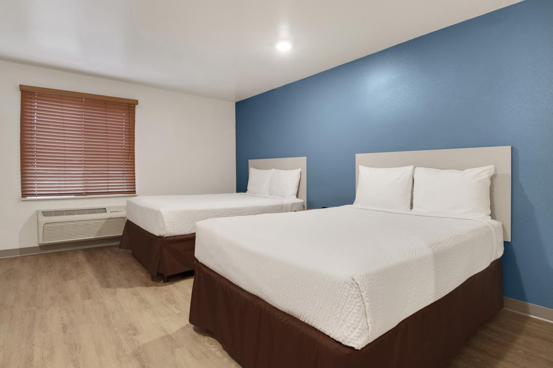 WoodSpring Suites Texas City gallery photo in Texas City, TX — image 8