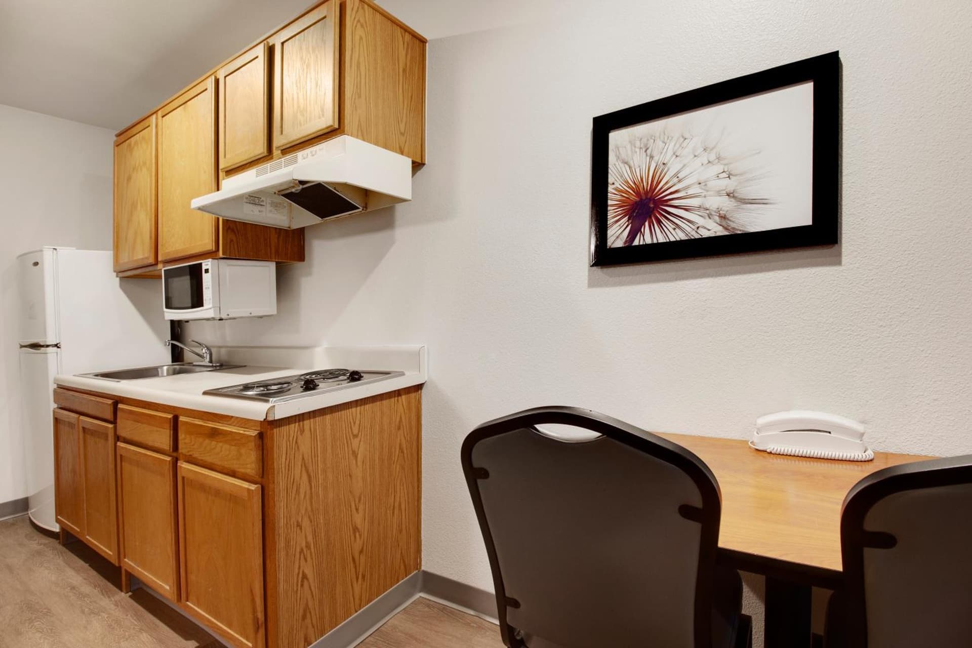 WoodSpring Suites Texas City gallery photo in Texas City, TX — image 15