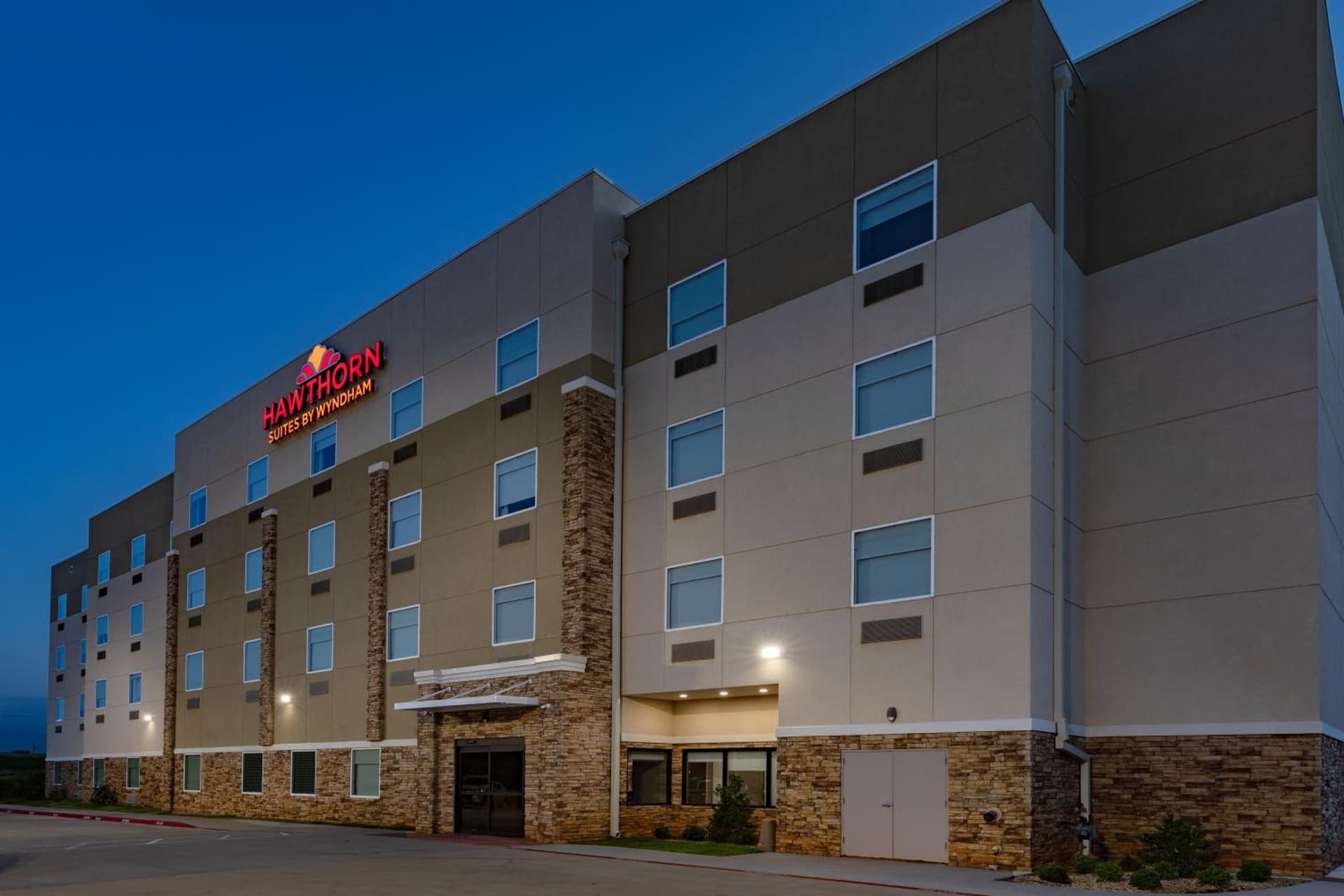 Hawthorn Extended Stay by Wyndham Oklahoma City Airport gallery photo in Oklahoma City, OK — image 15