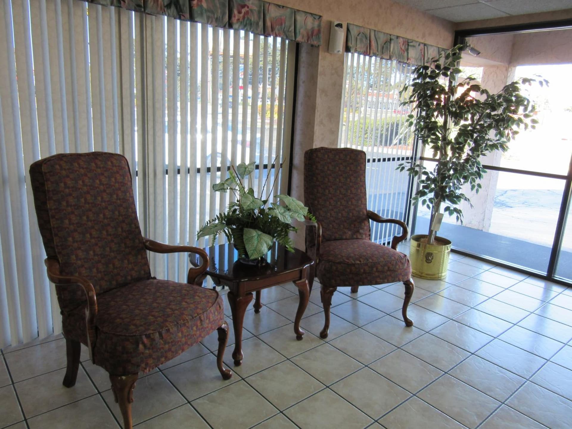 Sunset Inn - Augusta property views in Augusta, GA — gallery photo 3