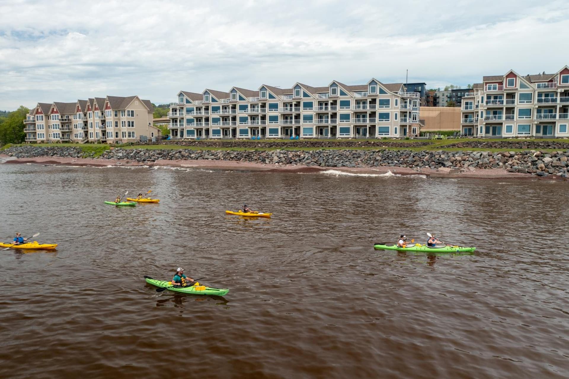 Beacon Pointe on Lake Superior gallery photo in Duluth, MN — image 8