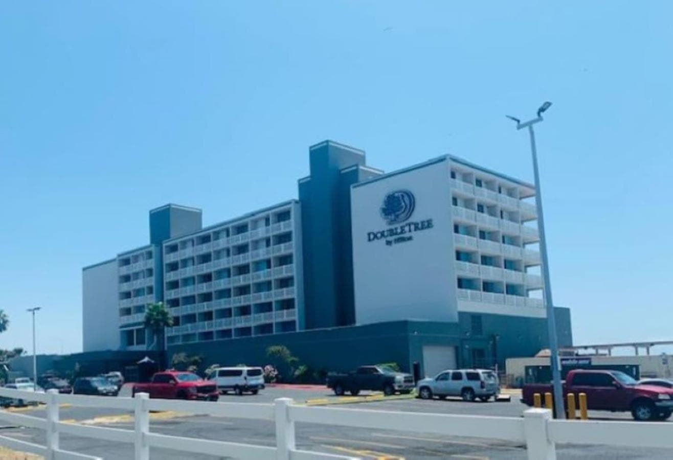 DoubleTree by Hilton Corpus Christi Beachfront gallery photo in Corpus Christi, TX — image 16