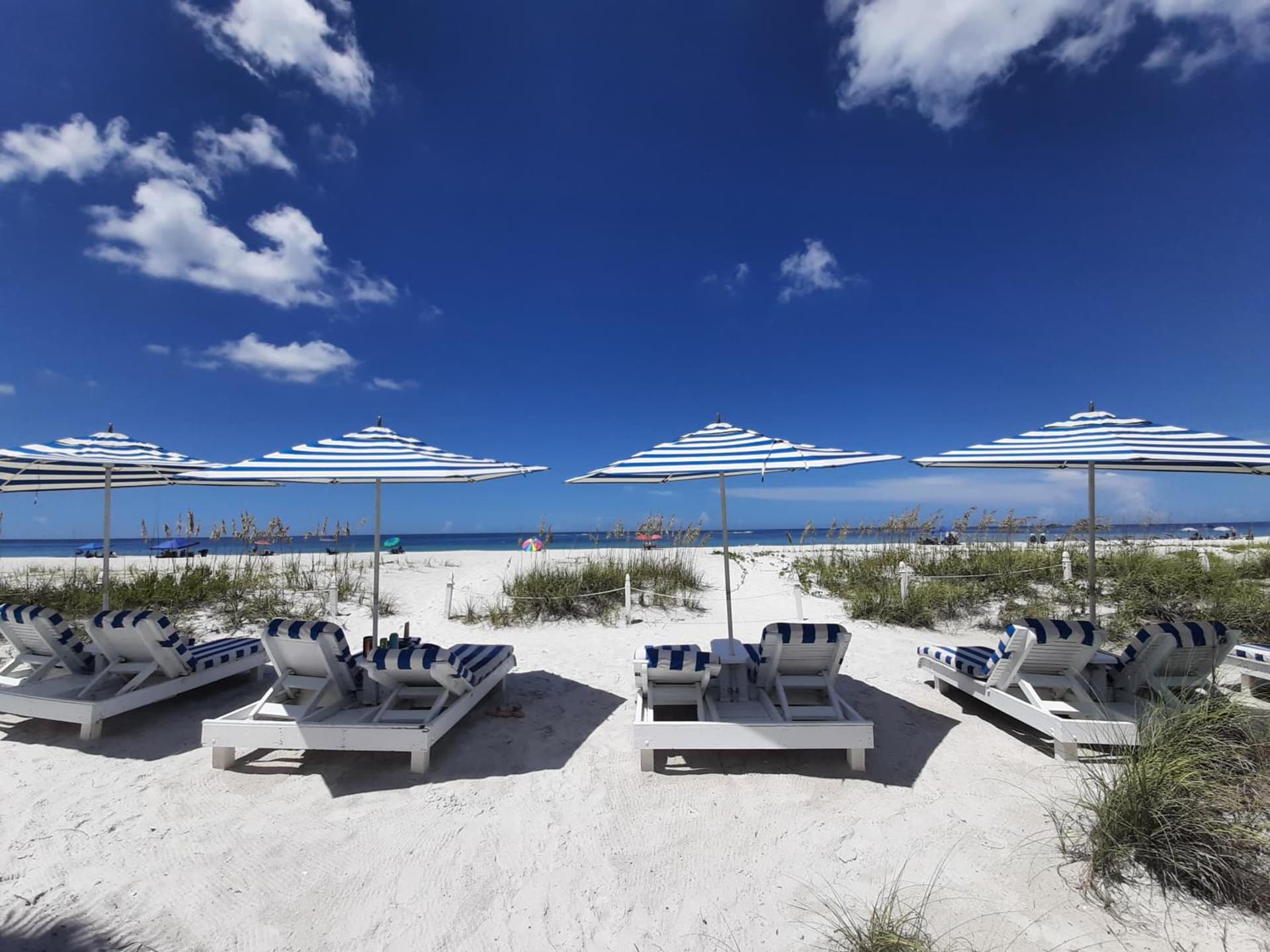 Bungalow Beach Resort interior in Bradenton Beach, FL — gallery photo 2