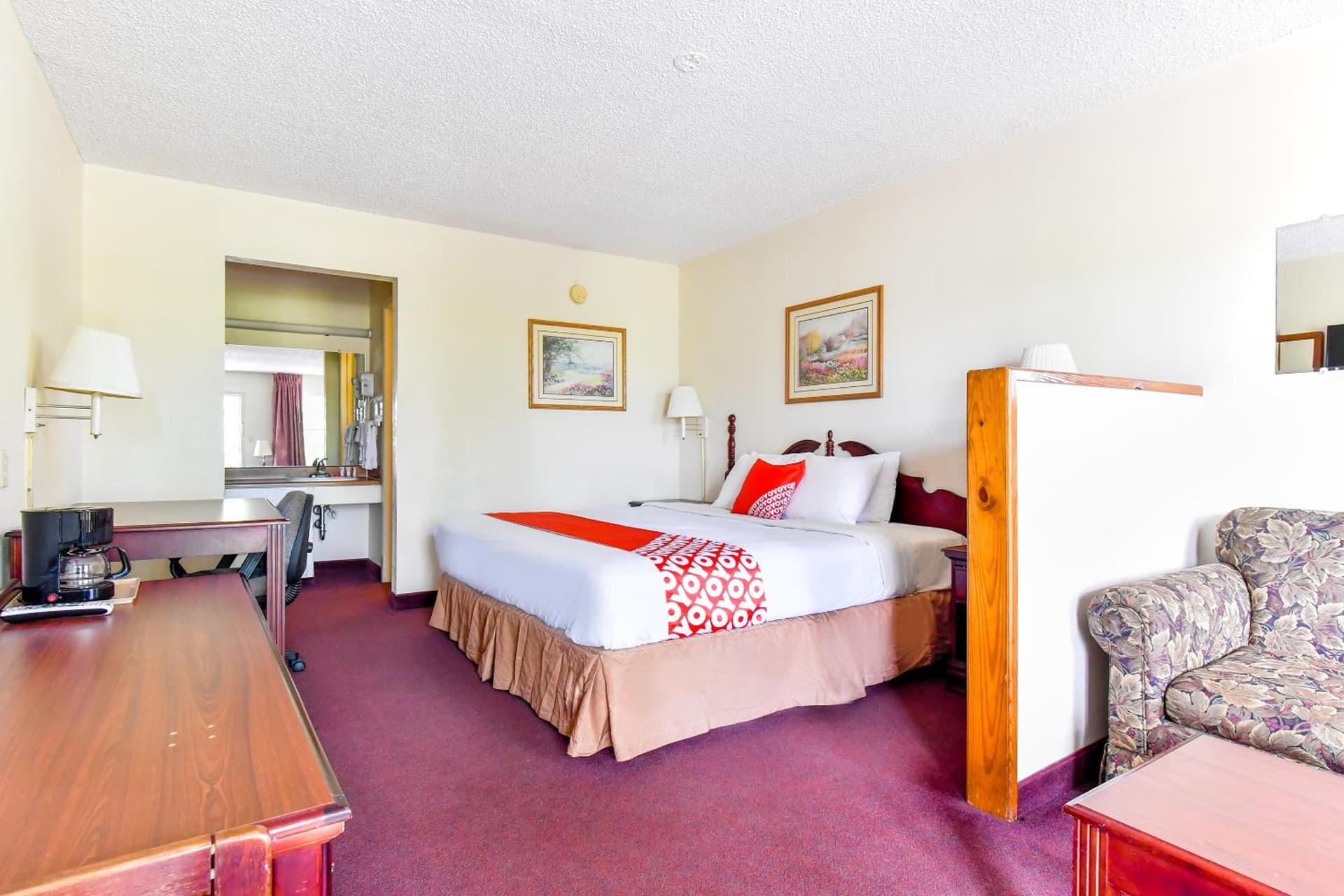 OYO Hotel Tyler Lindale gallery photo in Tyler, TX — image 10