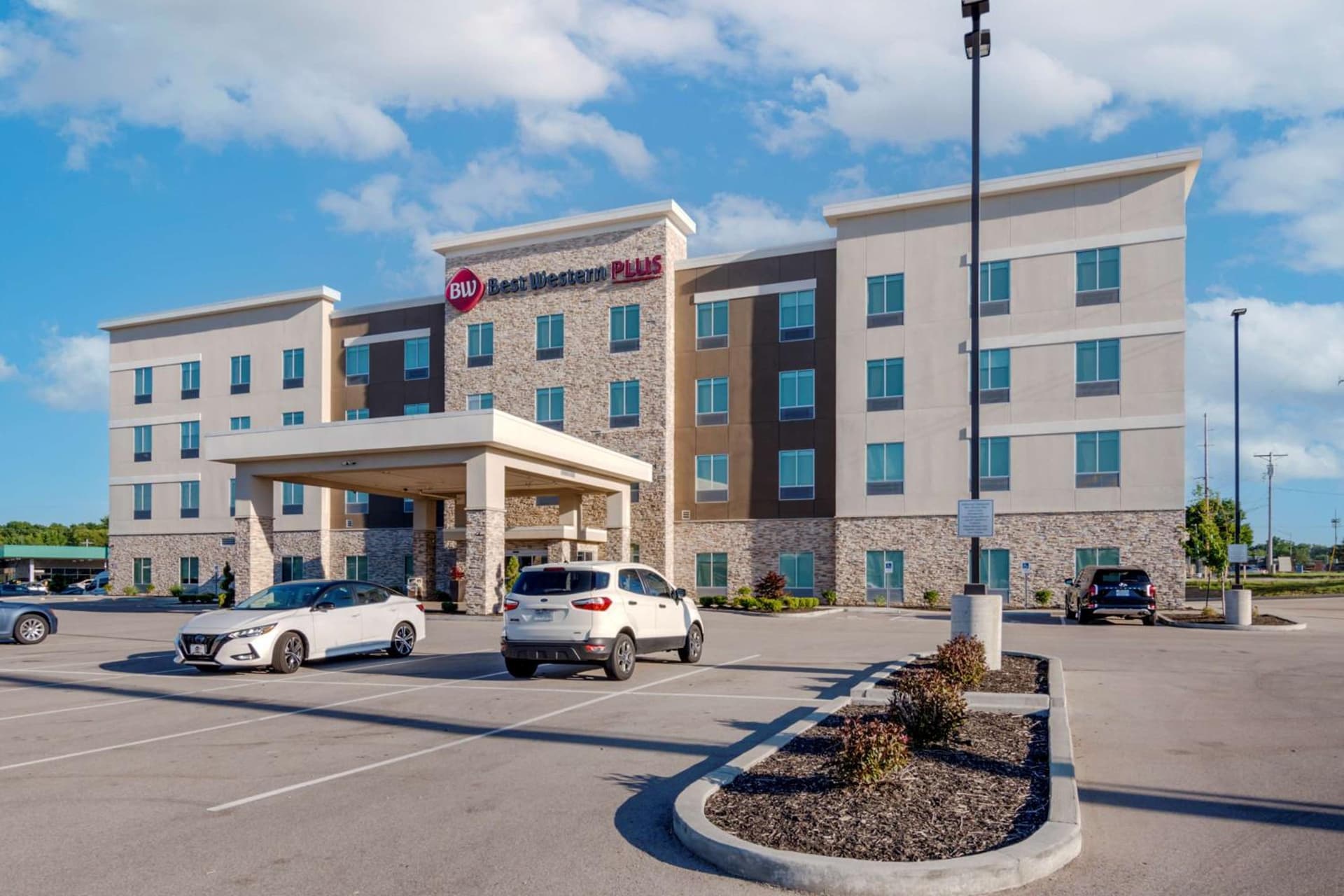 Hyatt Select St Louis Airport property views in Saint Louis, MO — gallery photo 3