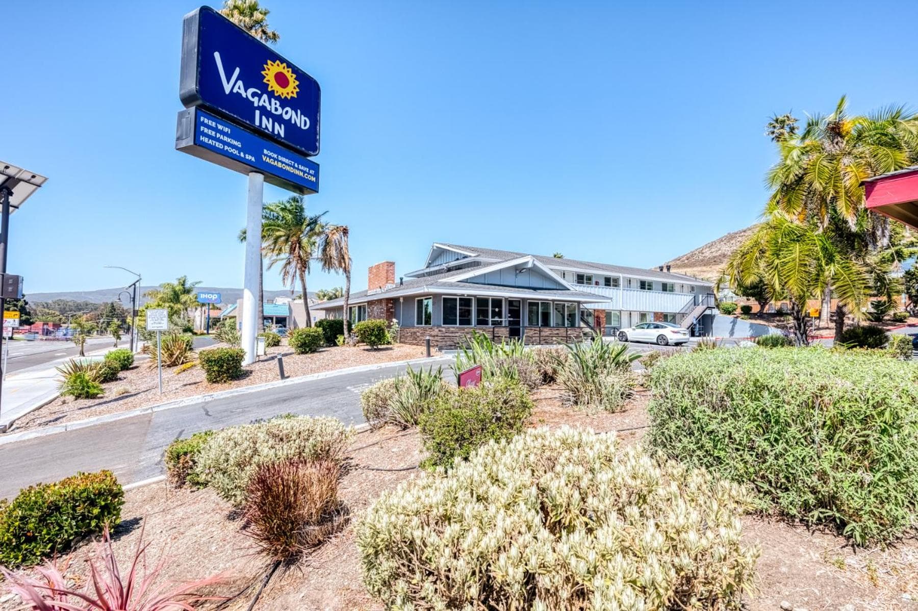 Vagabond Inn San Luis Obispo featured exterior or lobby in San Luis Obispo, CA — similar hotel