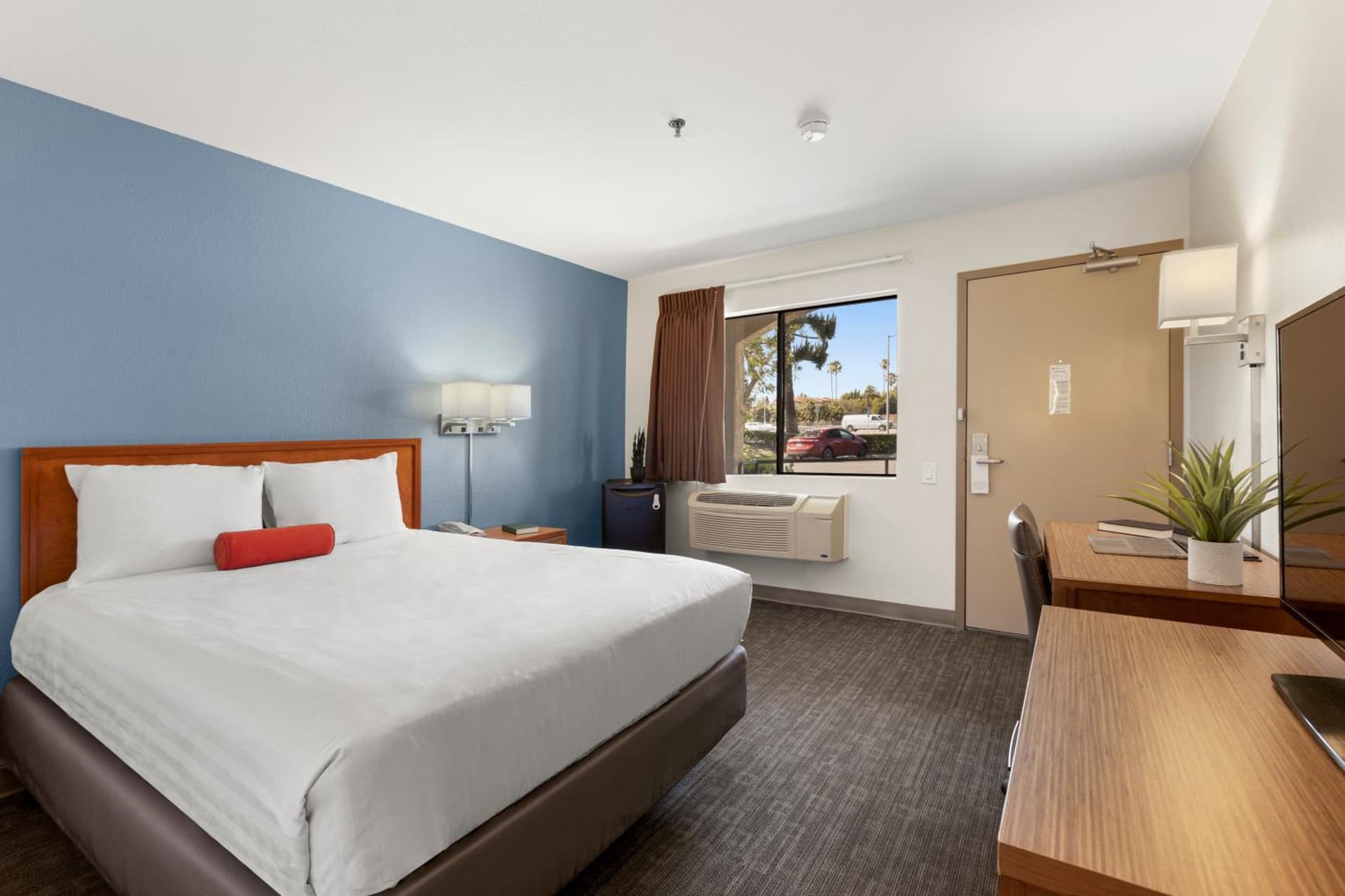Good Nite Inn Camarillo gallery photo in Camarillo, CA — image 9