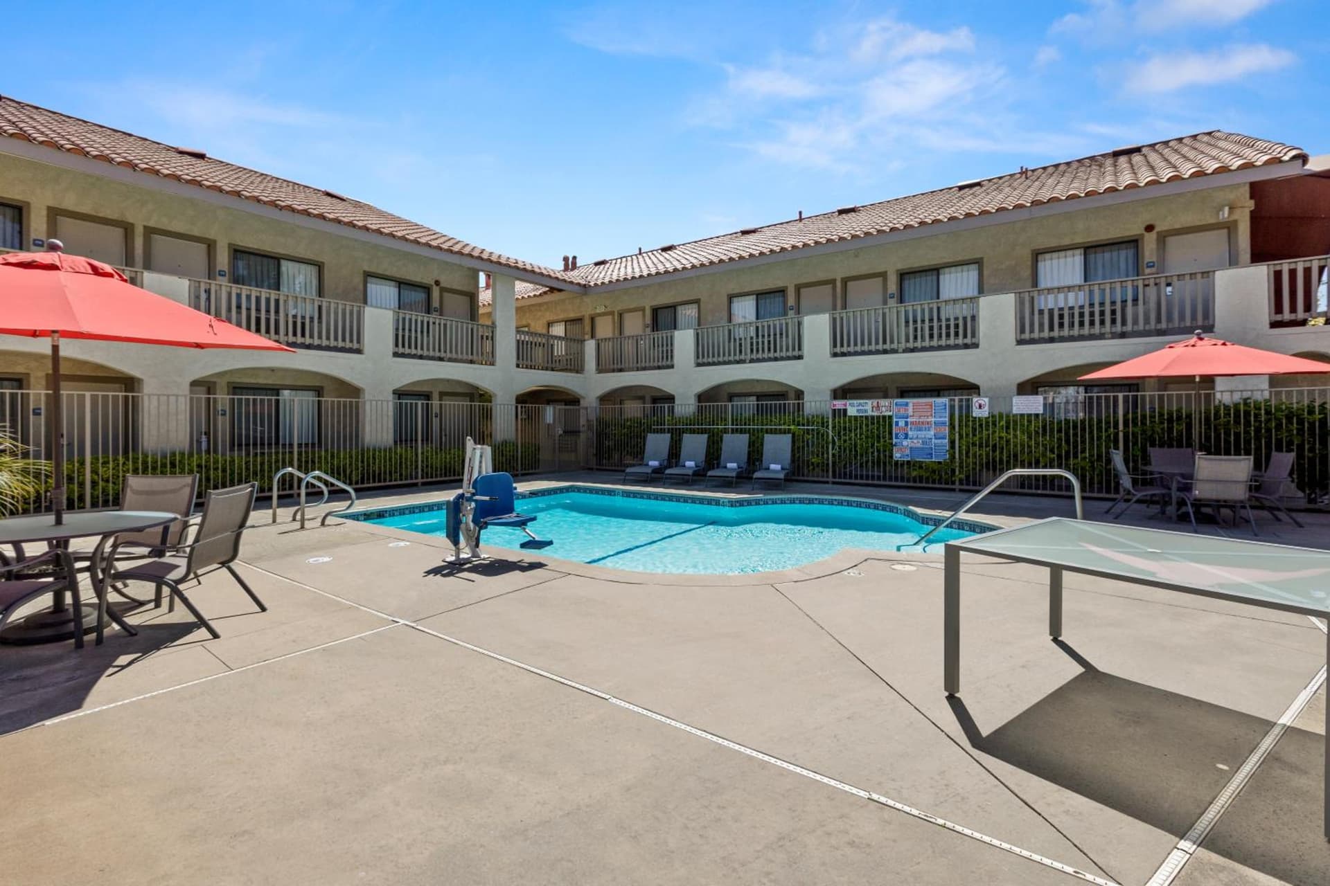 Good Nite Inn Camarillo gallery photo in Camarillo, CA — image 7