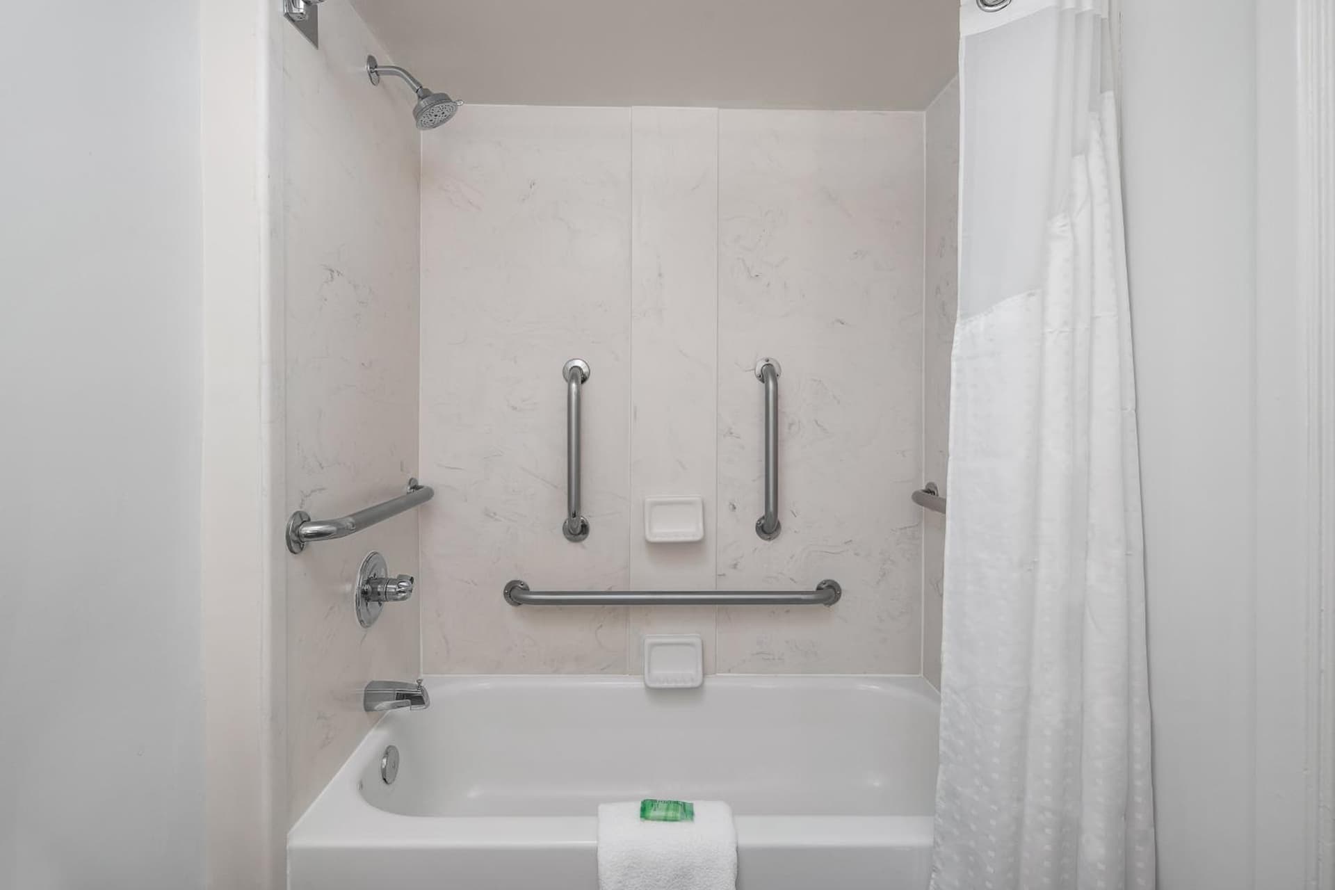 Holiday Inn Charleston-Riverview by IHG gallery photo in Charleston, SC — image 35