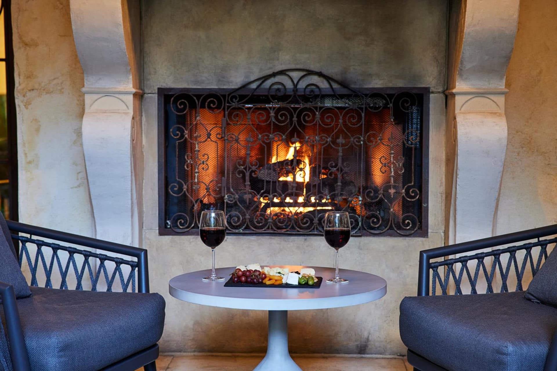 Kenwood Inn & Spa interior in Kenwood, CA — gallery photo 2