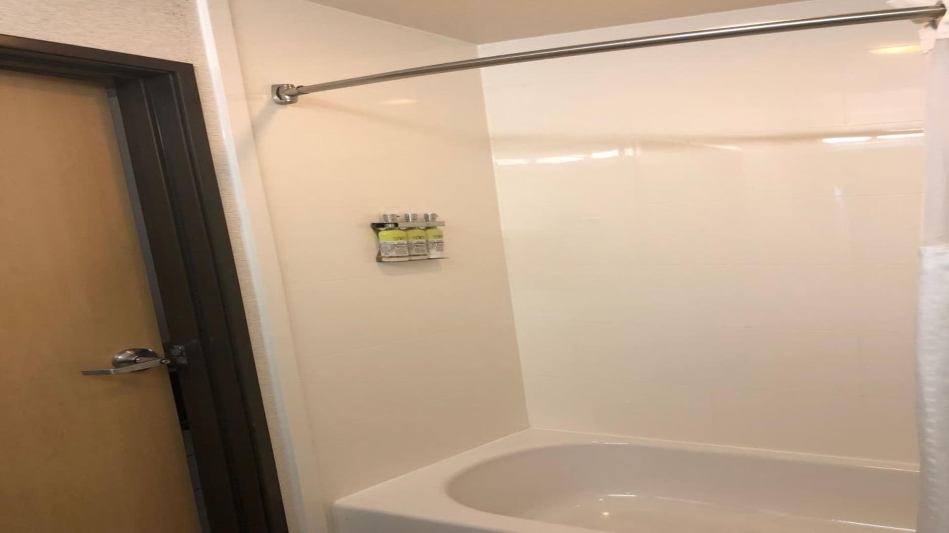 Holiday Inn Express Berkeley by IHG gallery photo in Berkeley, CA — image 156