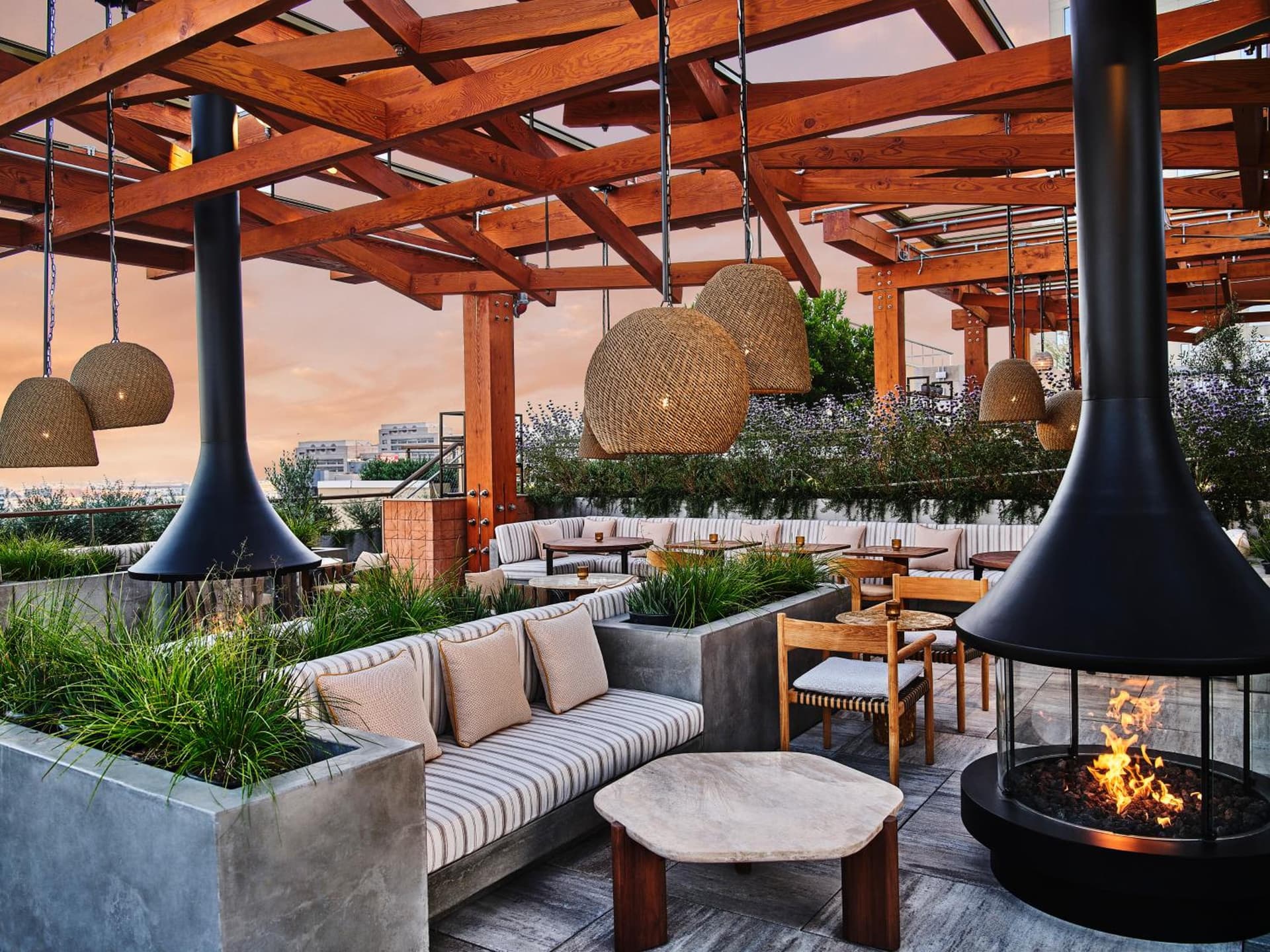Conrad Los Angeles gallery photo in Los Angeles, CA — image 81