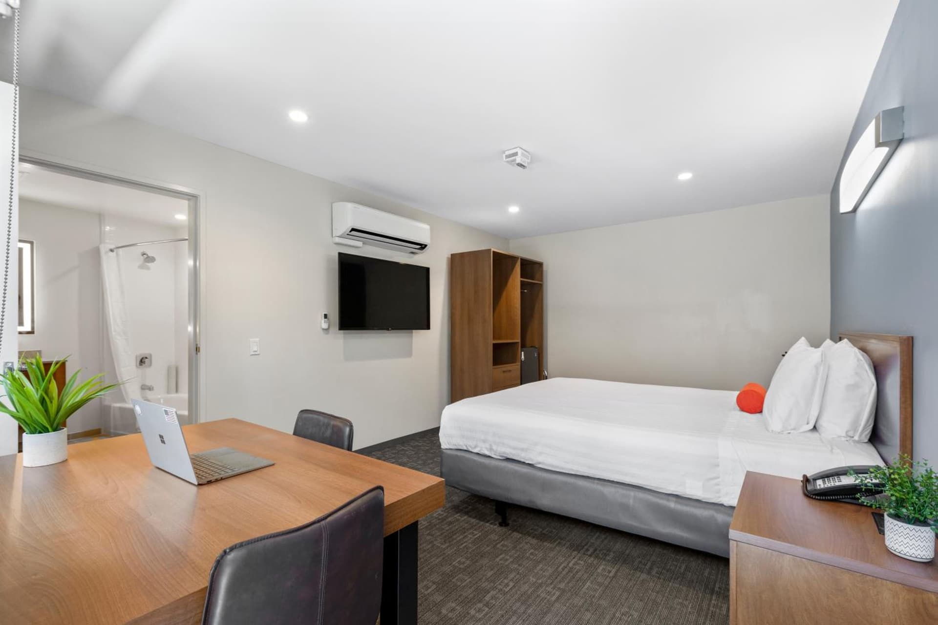 Good Nite Inn Calabasas gallery photo in Calabasas, CA — image 7