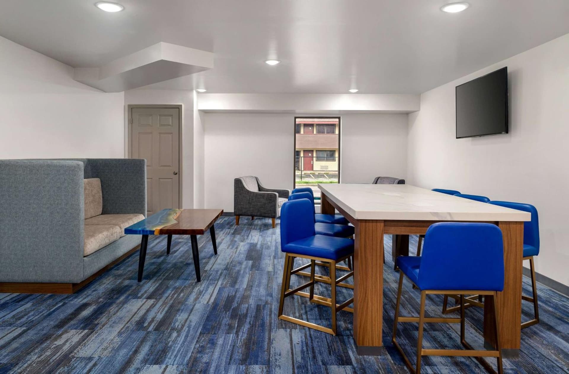 La Quinta Inn by Wyndham Columbus I-70E Reynoldsburg gallery photo in Columbus, OH — image 25