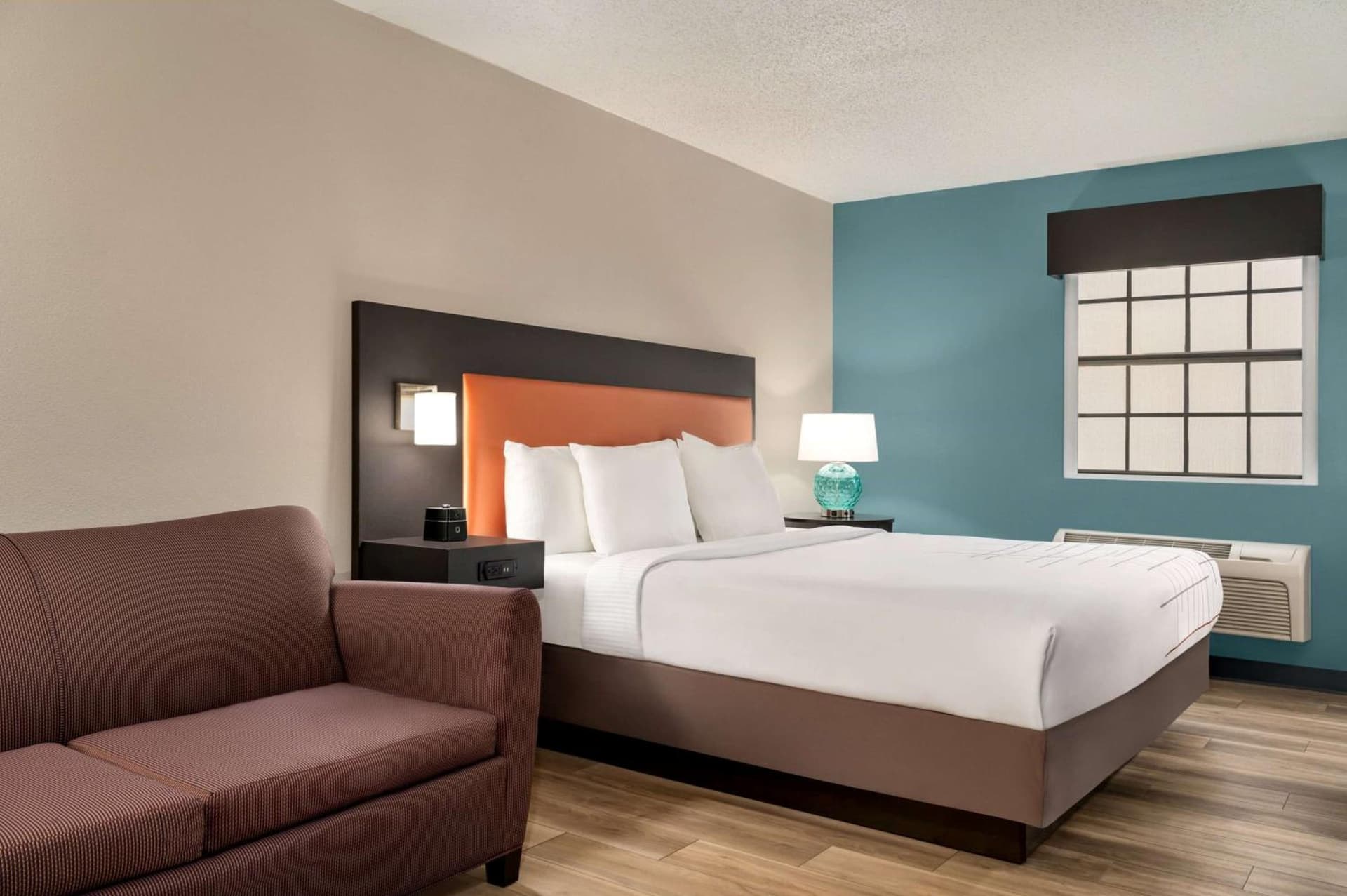 La Quinta Inn by Wyndham Columbus I-70E Reynoldsburg gallery photo in Columbus, OH — image 63