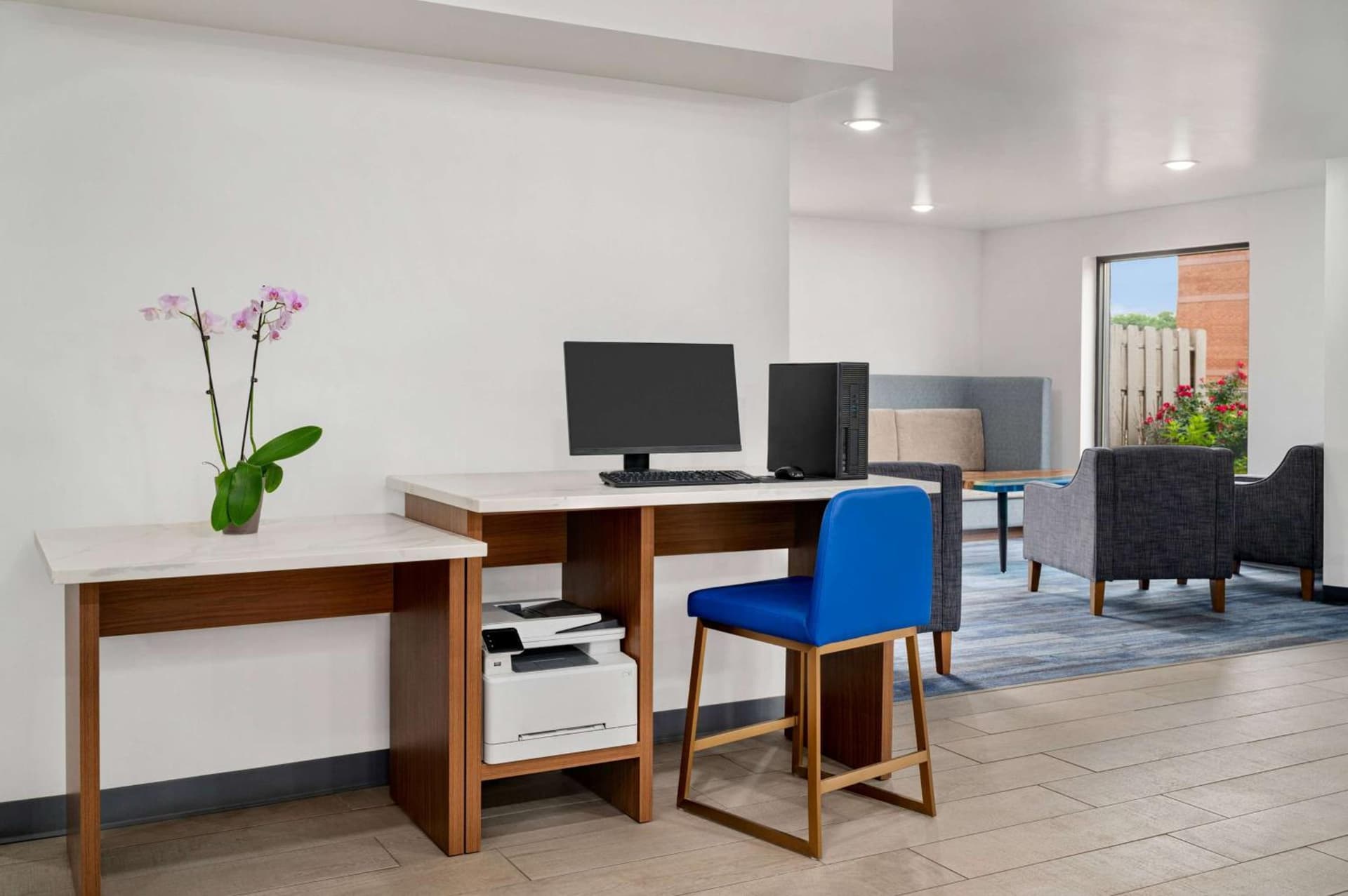 La Quinta Inn by Wyndham Columbus I-70E Reynoldsburg gallery photo in Columbus, OH — image 39