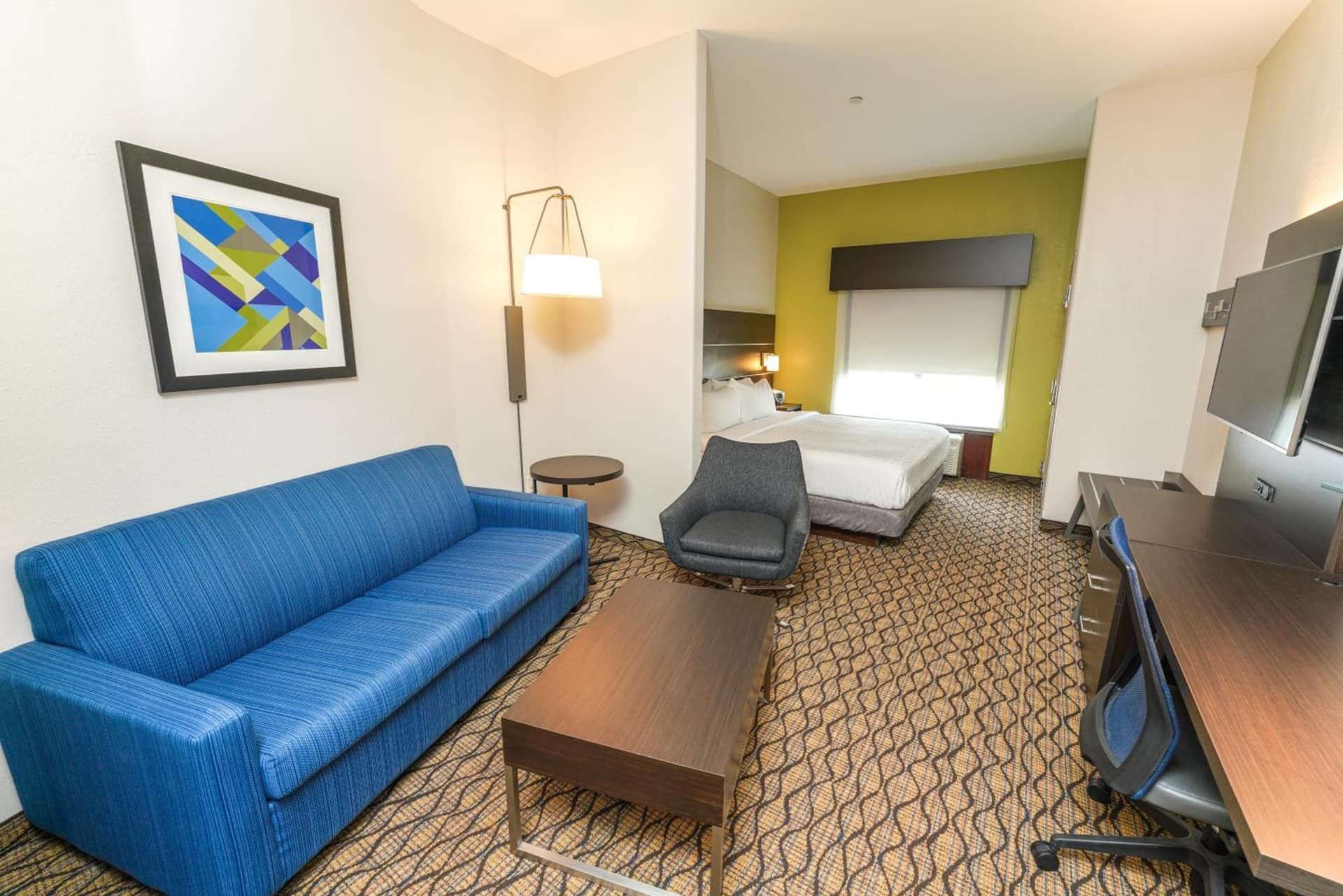 Holiday Inn Express and Suites Springfield Medical District by IHG gallery photo in Springfield, MO — image 9