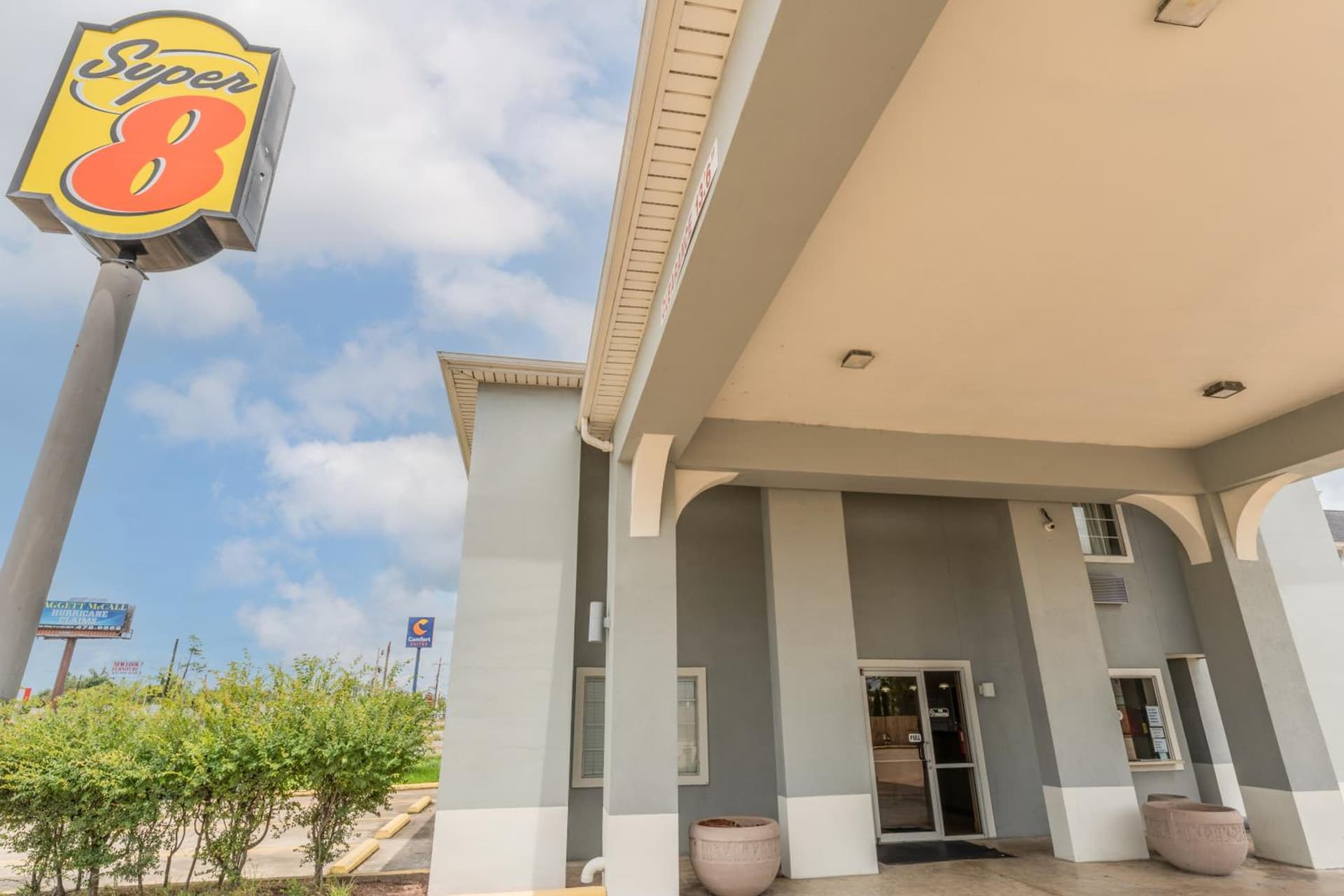 Super 8 by Wyndham Lake Charles Northeast gallery photo in Lake Charles, LA — image 27