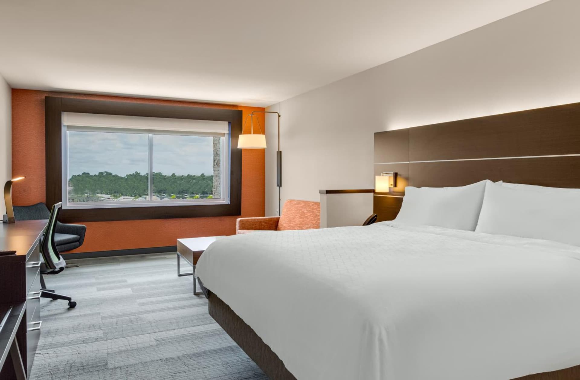 Holiday Inn Express & Suites Sanford - Lake Mary by IHG gallery photo in Sanford, FL — image 79