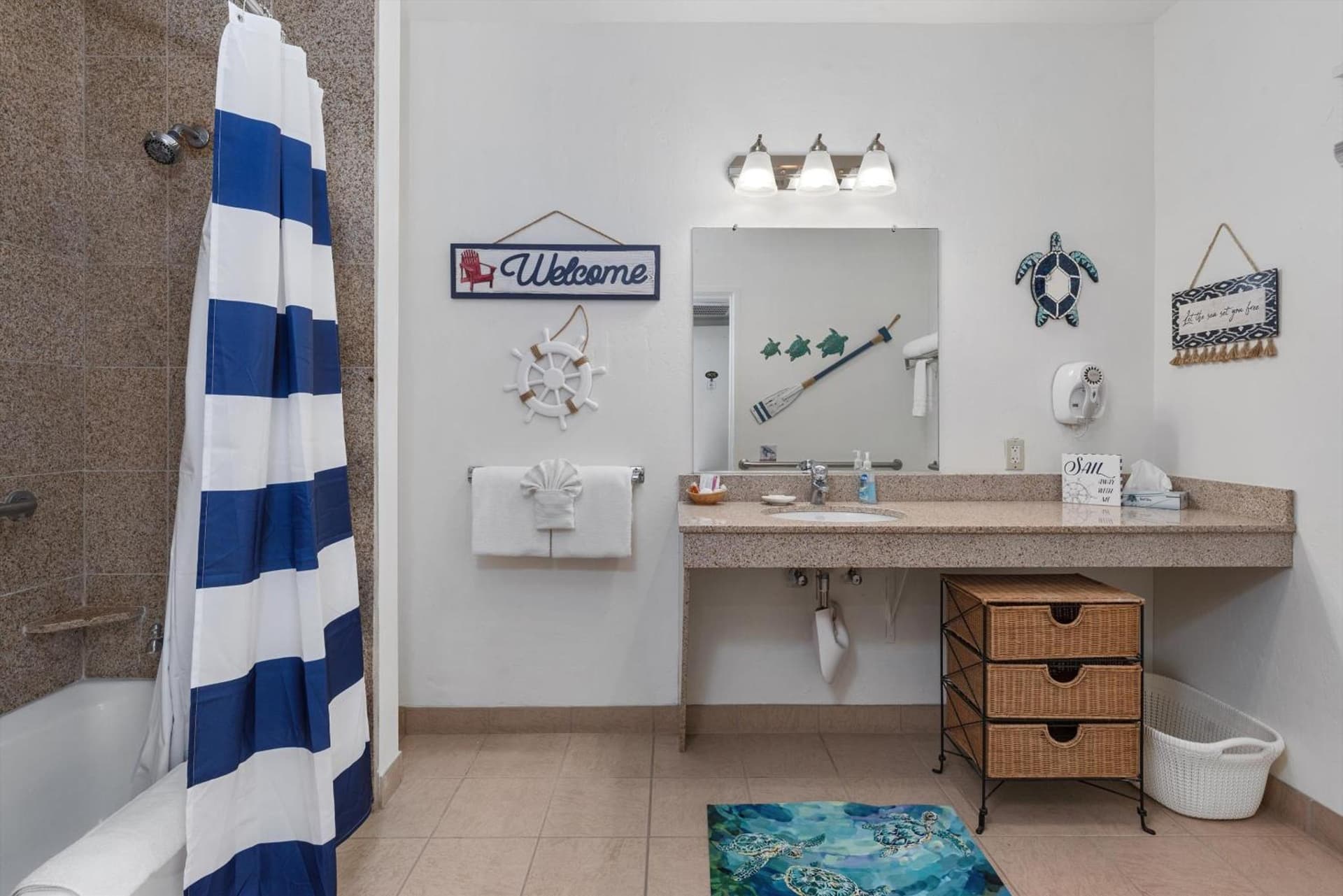 Beach House Inn & Suites gallery photo in Pismo Beach, CA — image 28