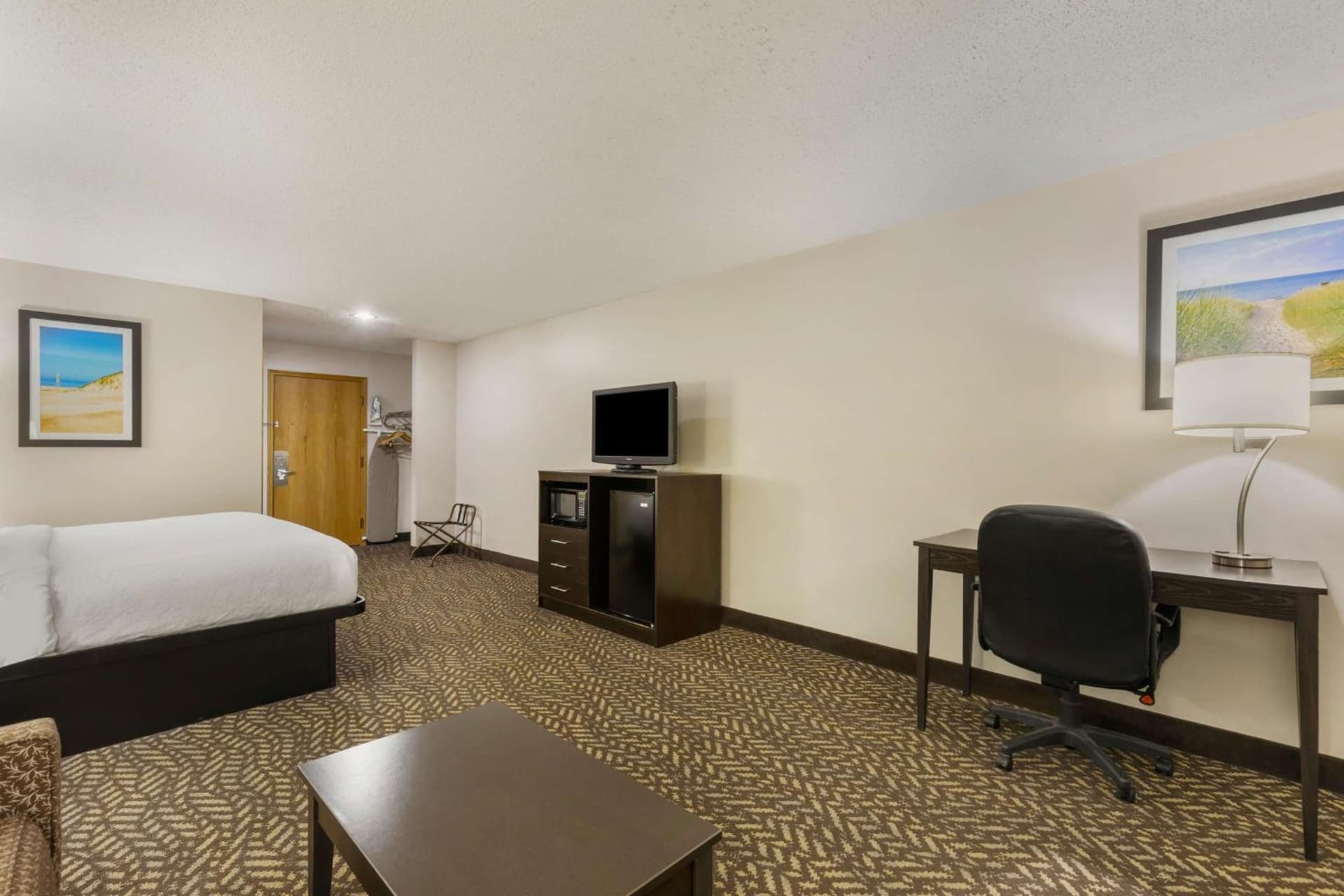 Best Western Indian Oak property views in Chesterton, IN — gallery photo 3
