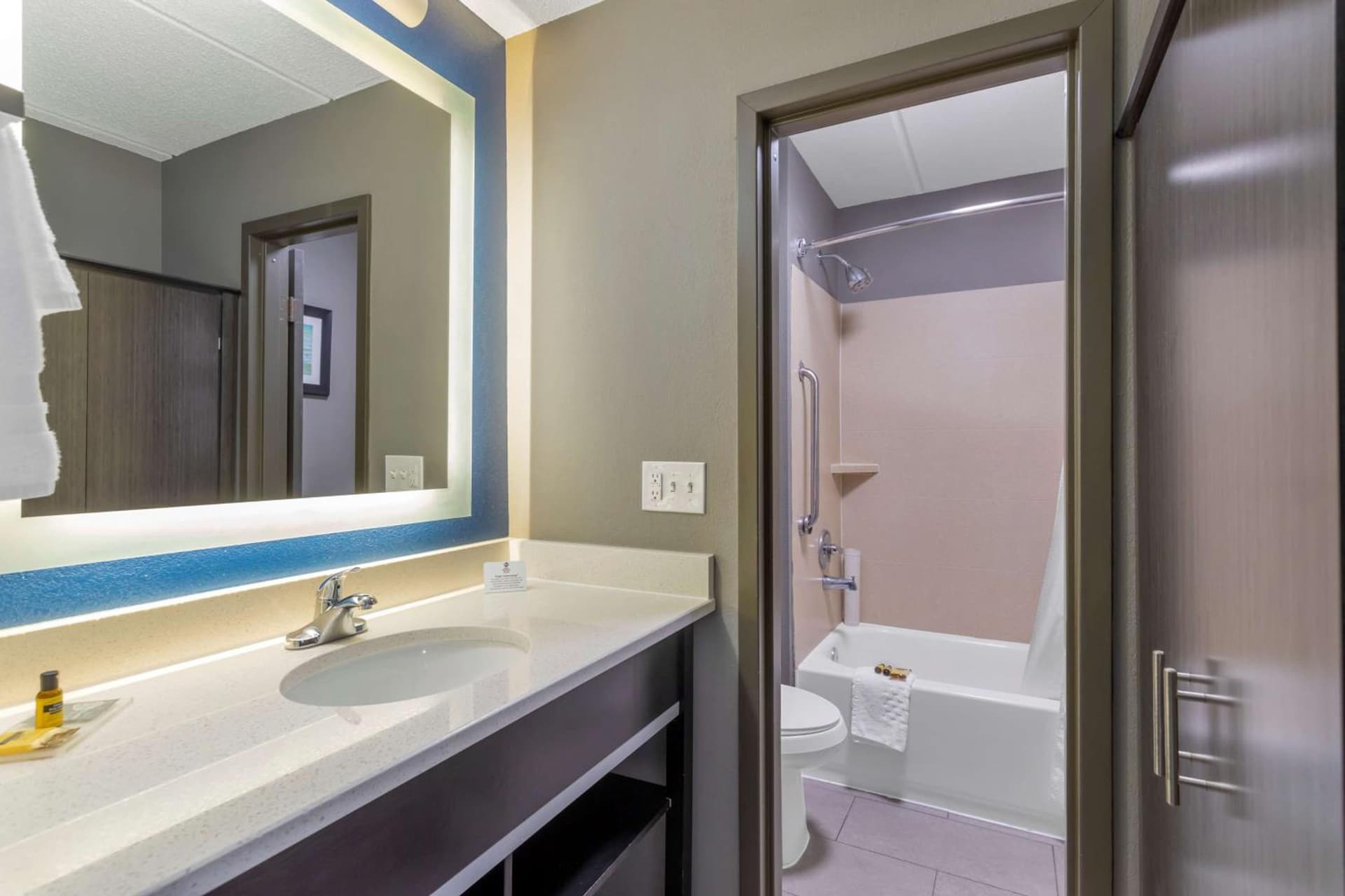 Best Western Plus Bowling Green gallery photo in Bowling Green, KY — image 28