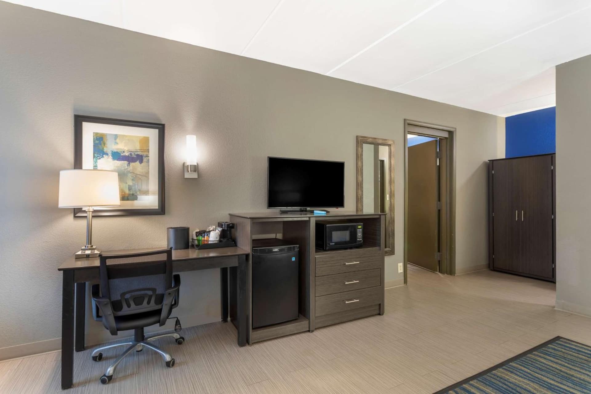 Best Western Plus Bowling Green property views in Bowling Green, KY — gallery photo 3