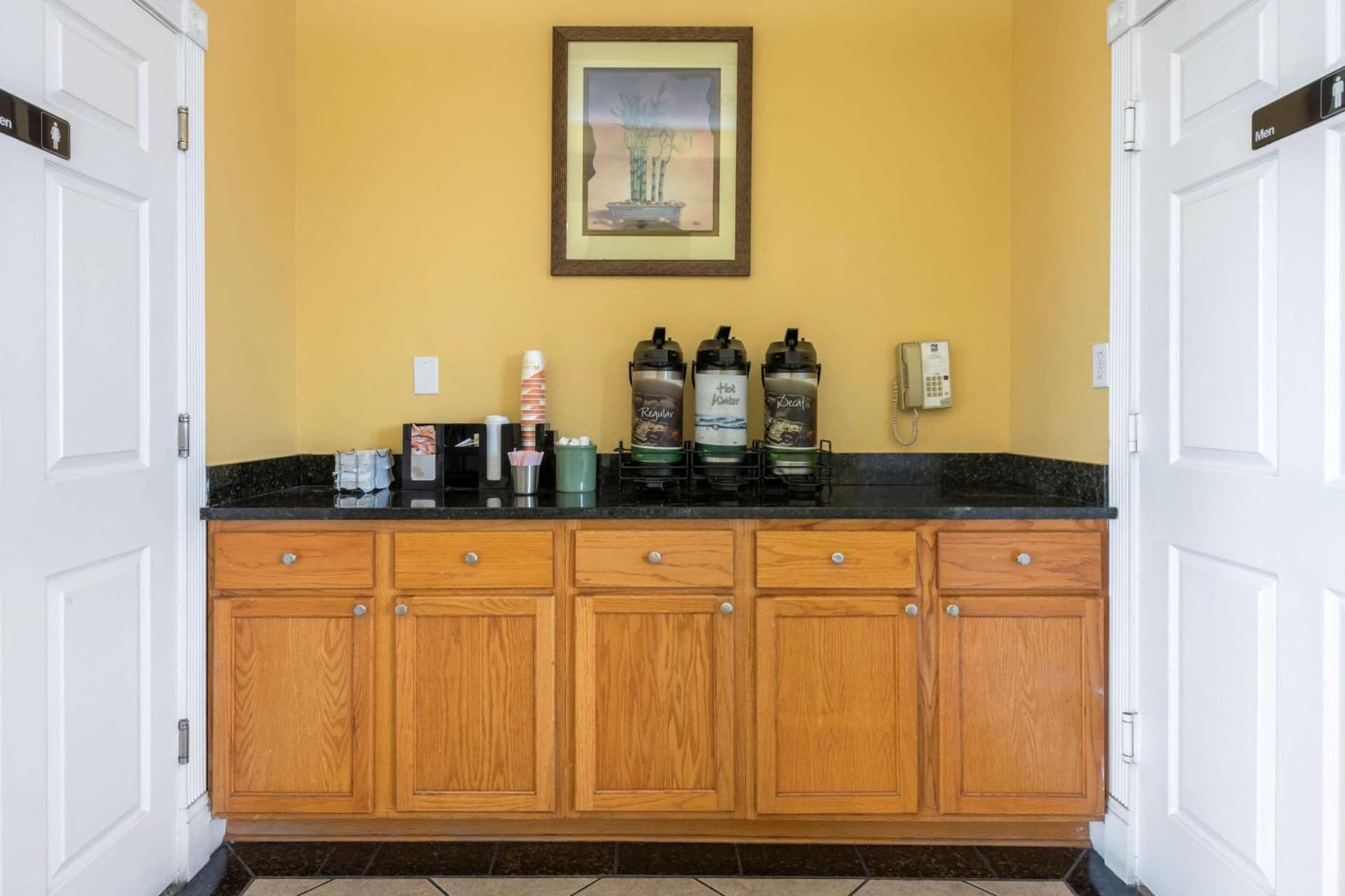 Quality Inn & Suites Mt Dora North property views in Mount Dora, FL — gallery photo 3