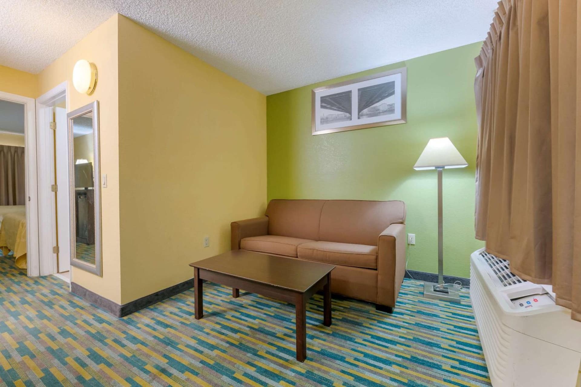 Quality Inn & Suites Mt Dora North gallery photo in Mount Dora, FL — image 27