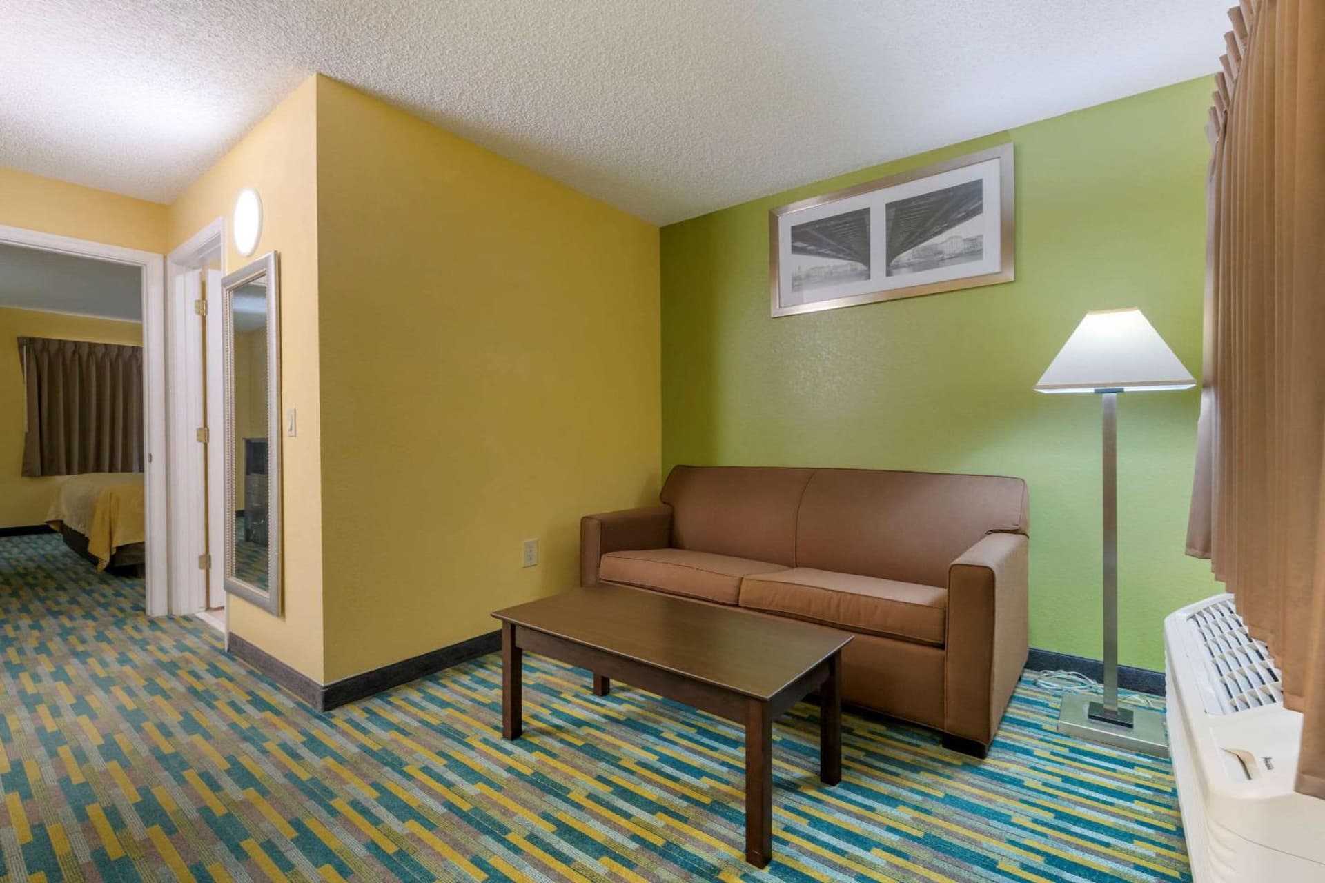 Quality Inn & Suites Mt Dora North gallery photo in Mount Dora, FL — image 24