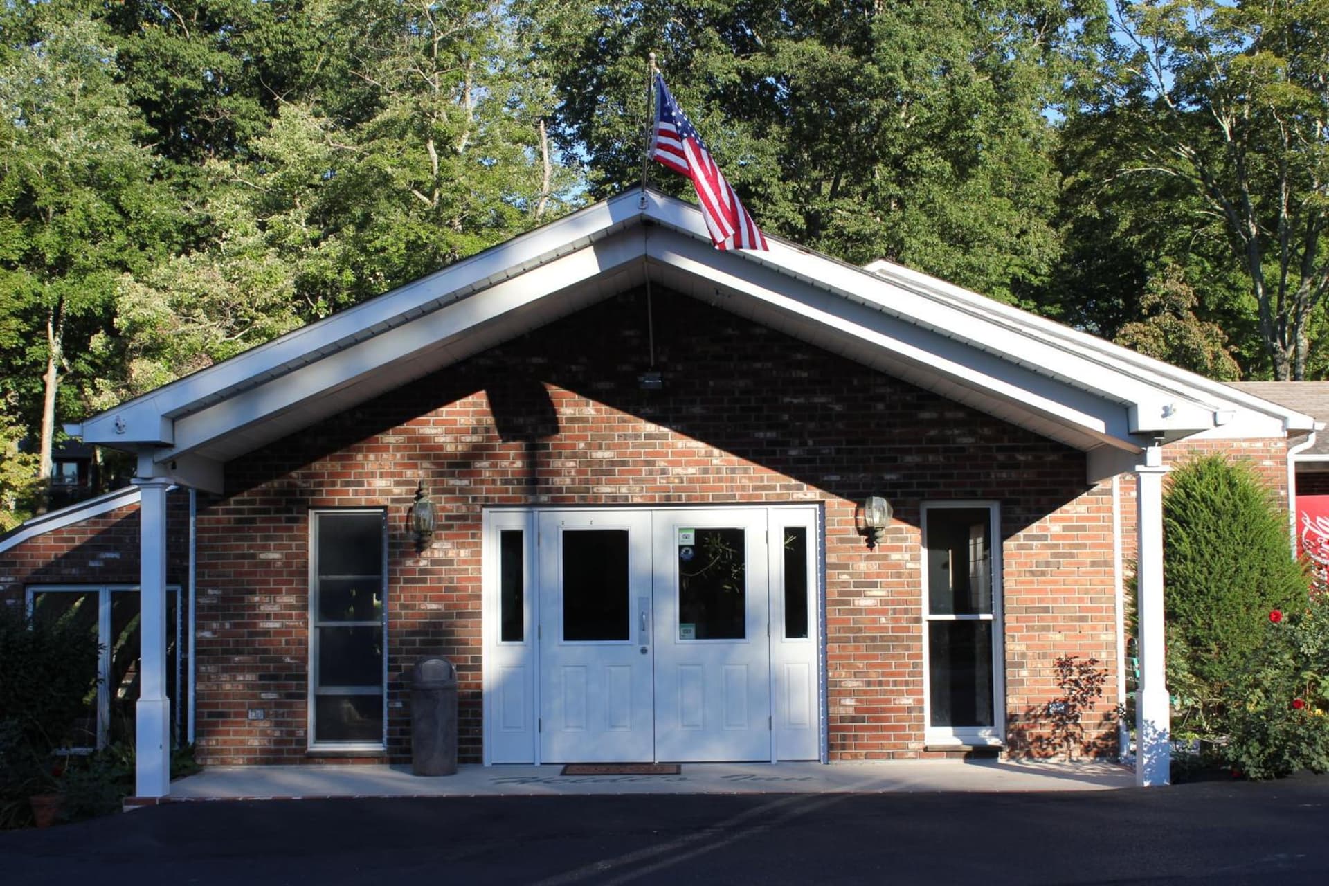 Heidi's Inn featured exterior or lobby in Brewster, NY — similar hotel